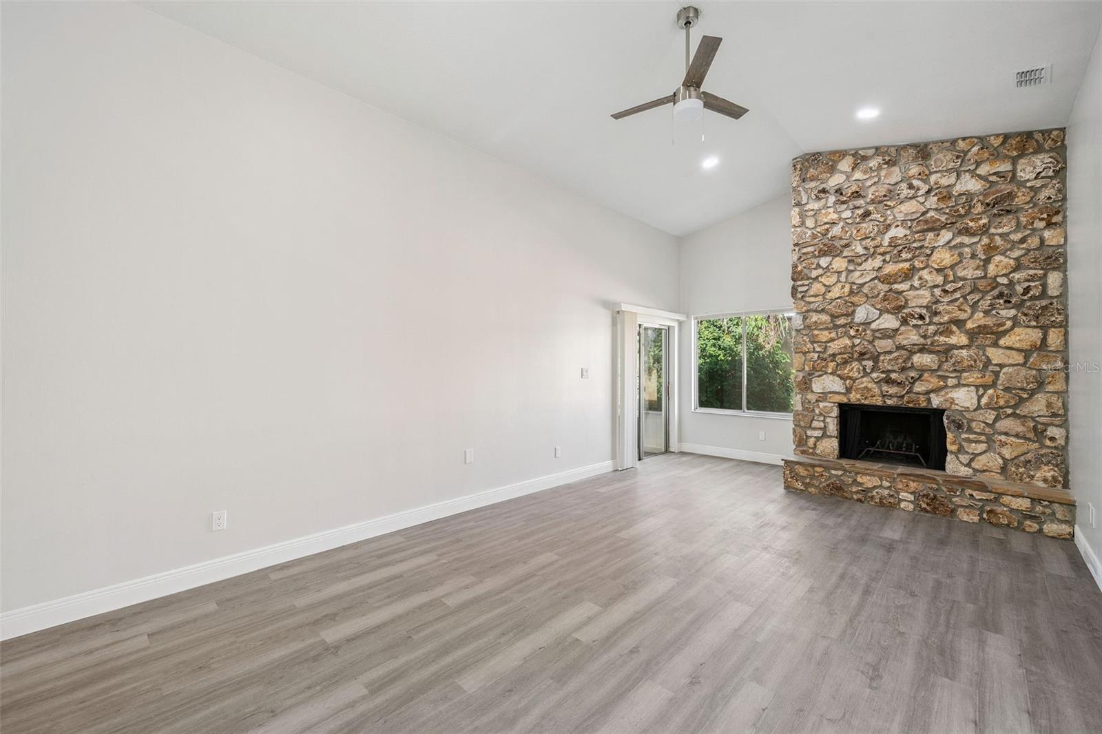 Image 6 of 31 For 291 Drosdick Drive