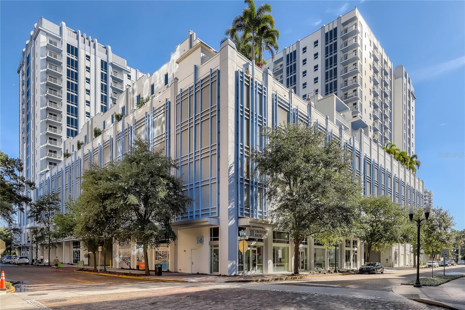 Details for 415 Pine Street V-c, ORLANDO, FL 32801