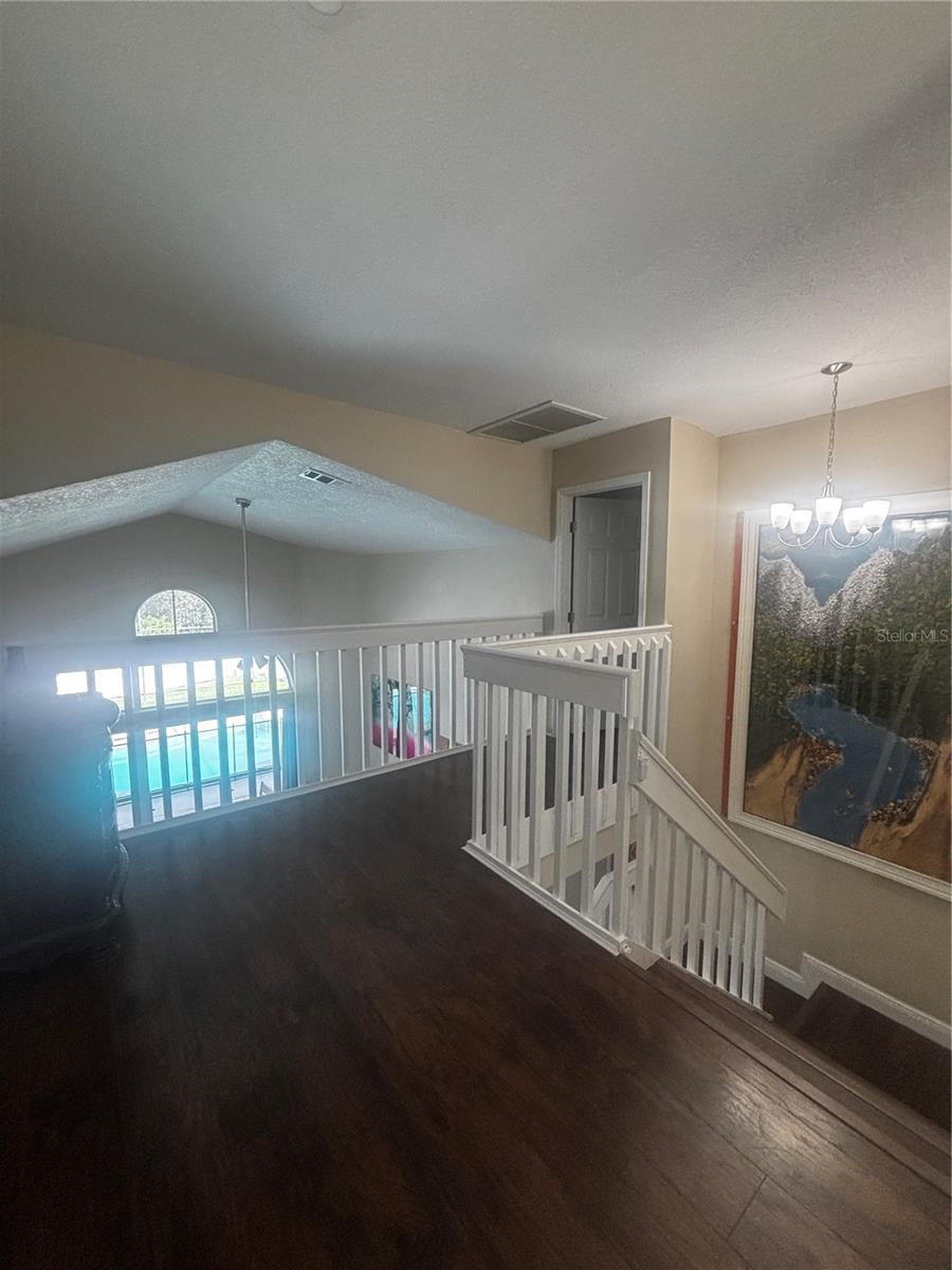 Image 18 of 33 For 12672 Lakebrook Drive