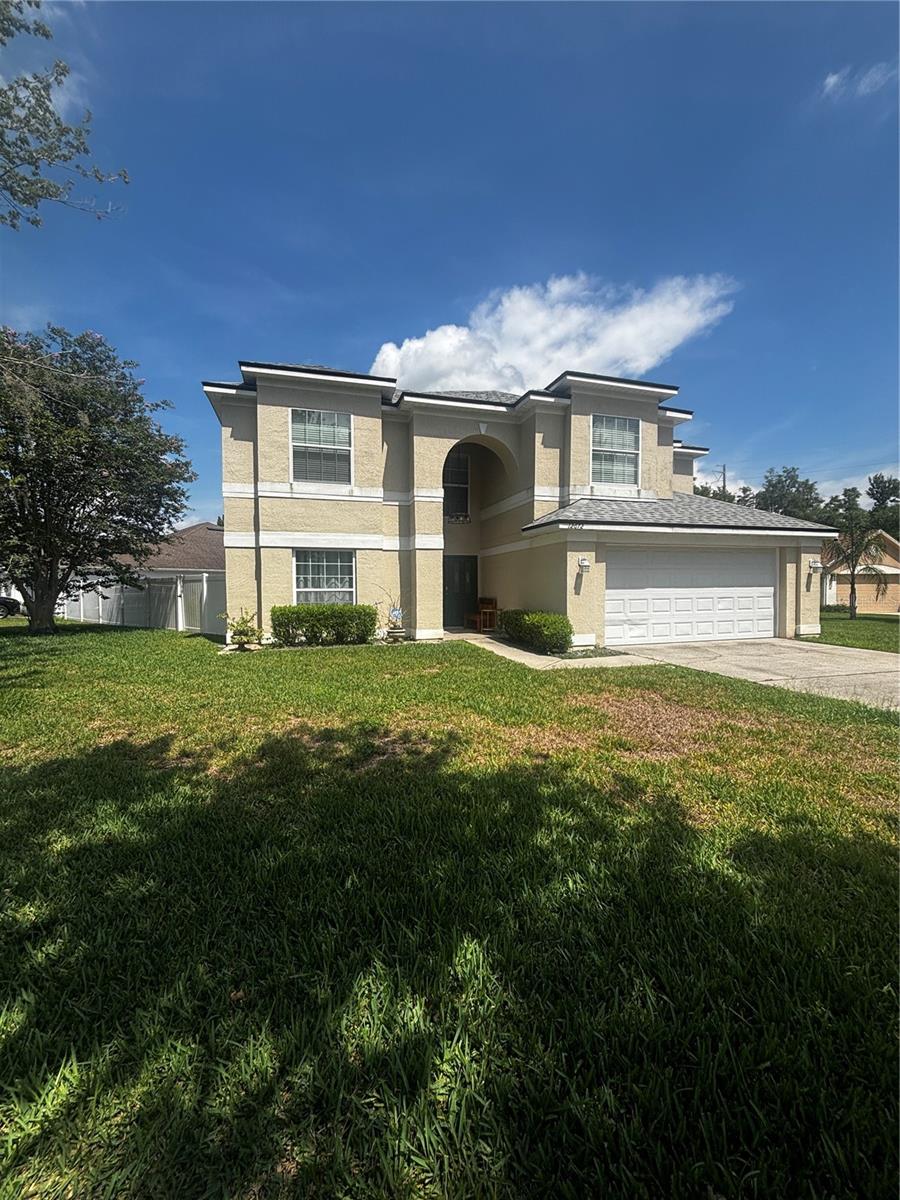 Image 2 of 33 For 12672 Lakebrook Drive