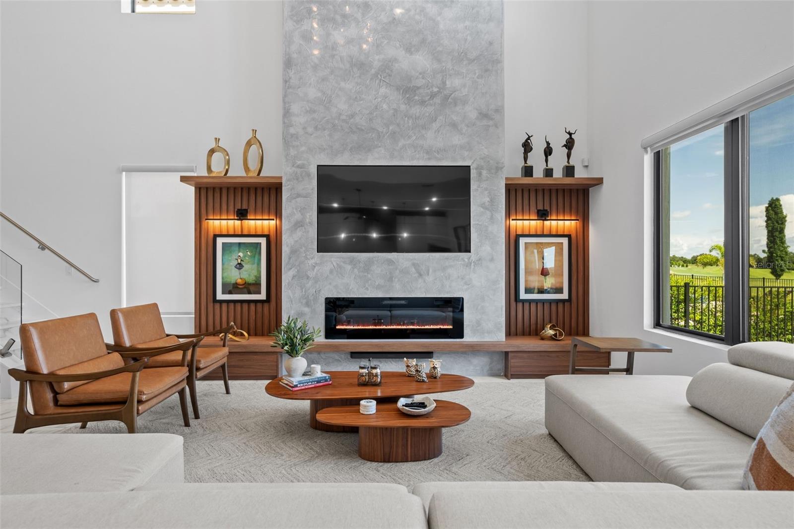 Image 11 of 41 For 15821 Vetta Drive