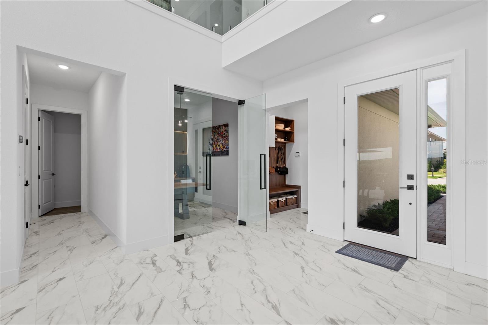 Image 6 of 41 For 15821 Vetta Drive