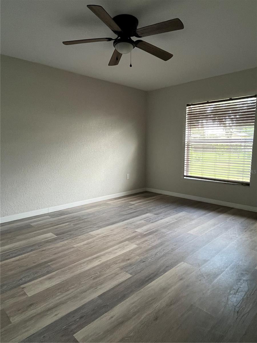 Image 13 of 20 For 125 2nd Street Se