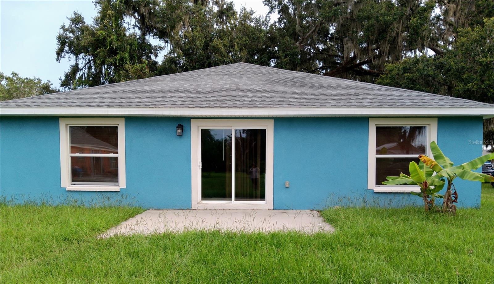 Image 4 of 20 For 125 2nd Street Se
