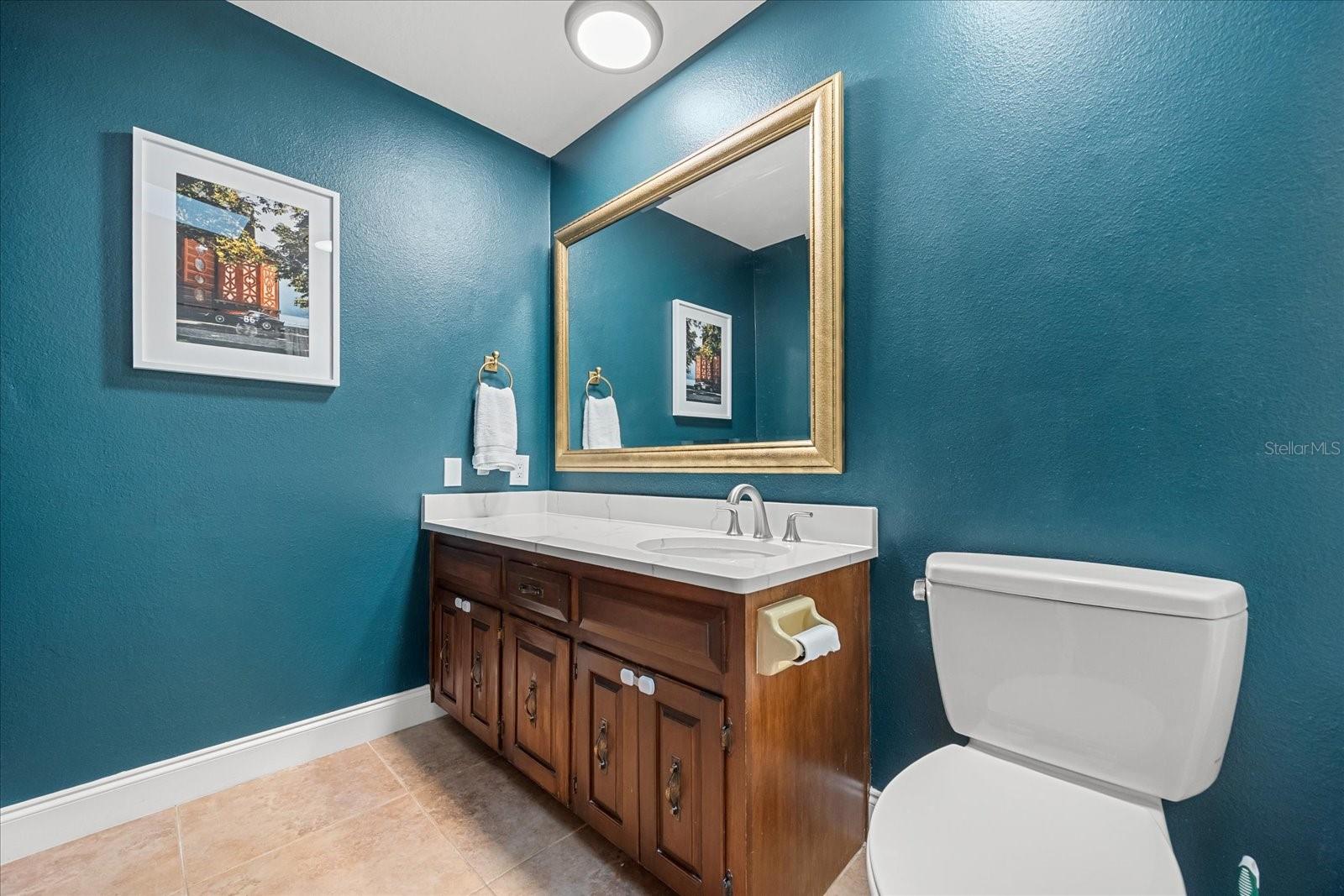 Image 33 of 63 For 205 Sweetwater Cove Boulevard