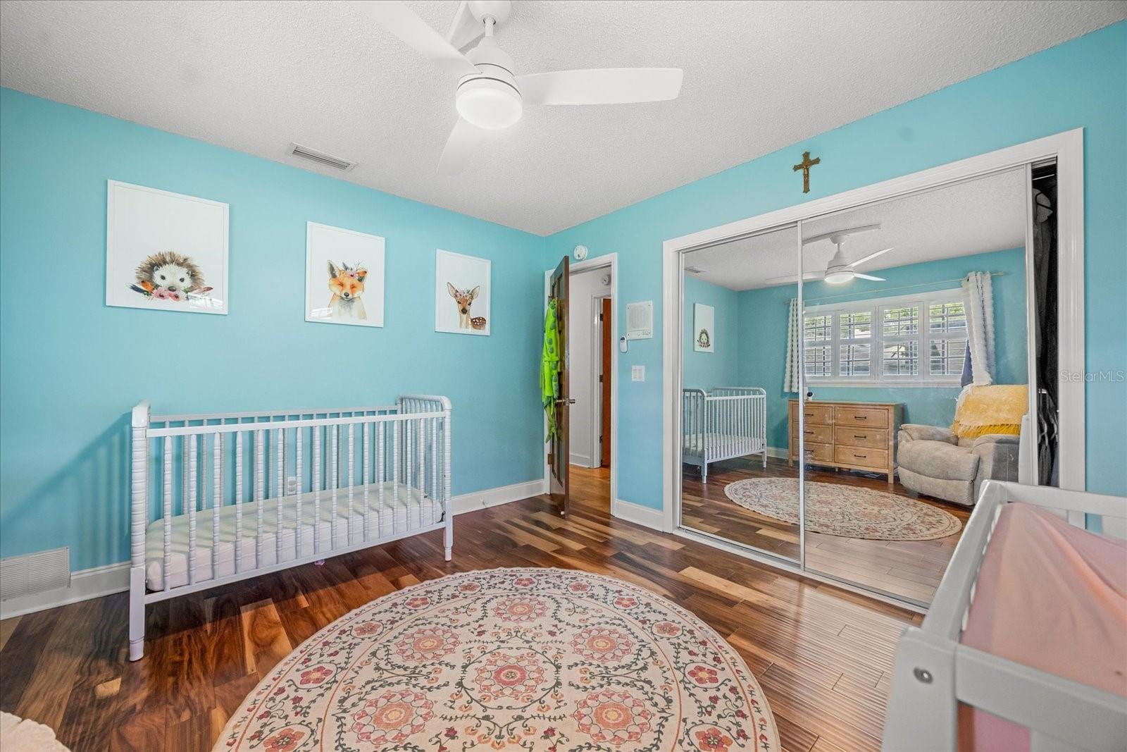 Image 39 of 63 For 205 Sweetwater Cove Boulevard