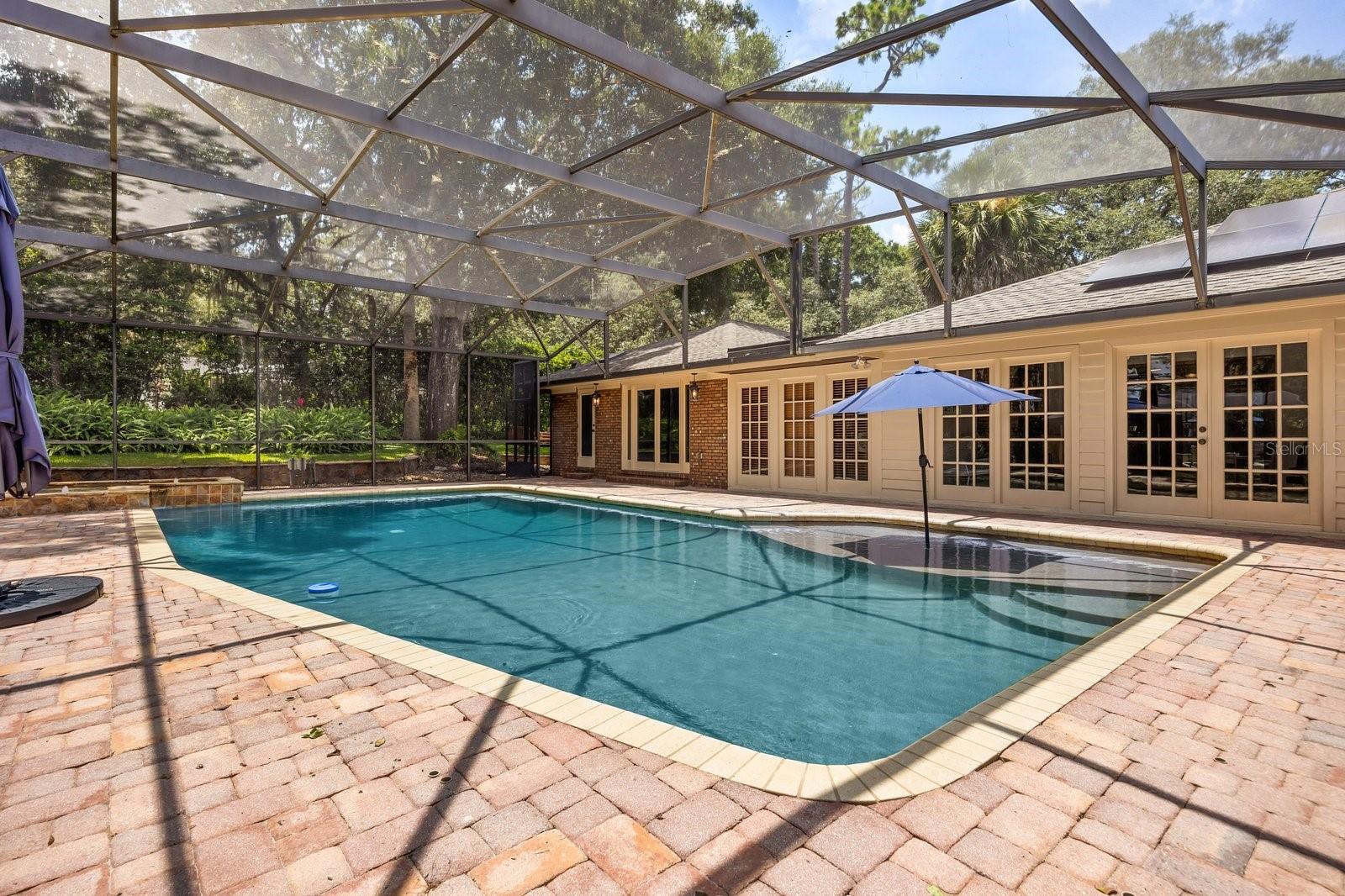 Image 46 of 63 For 205 Sweetwater Cove Boulevard