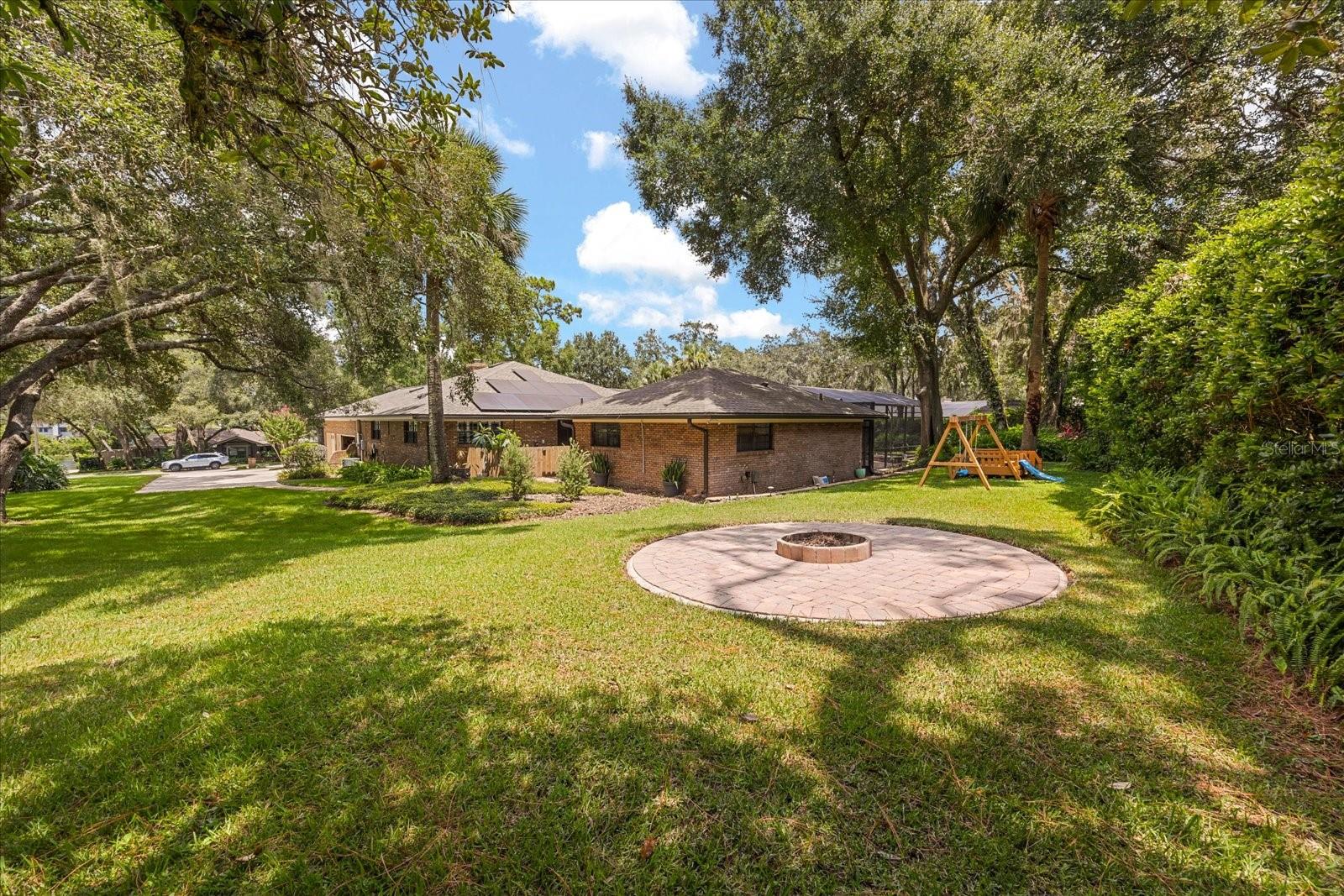 Image 57 of 63 For 205 Sweetwater Cove Boulevard