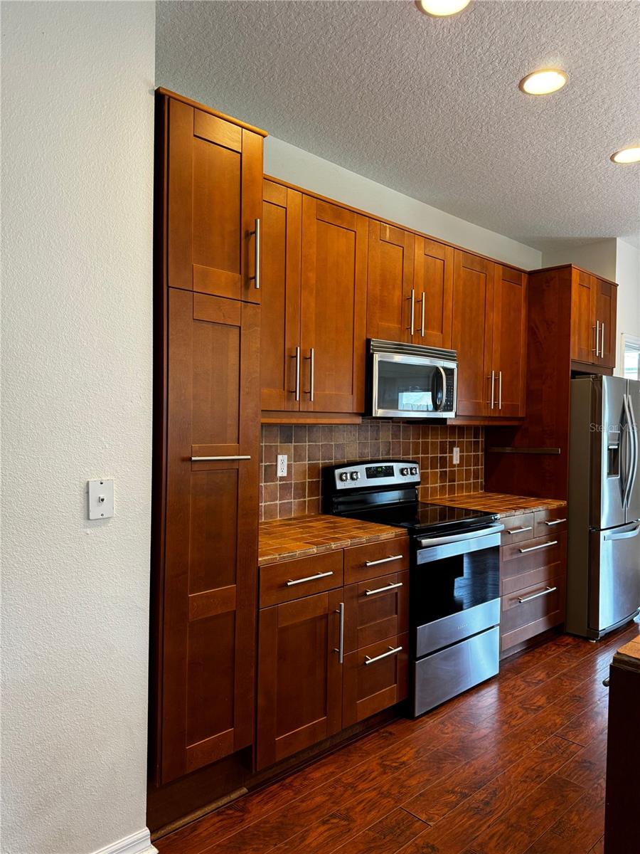 Image 7 of 13 For 1810 Geigel Avenue