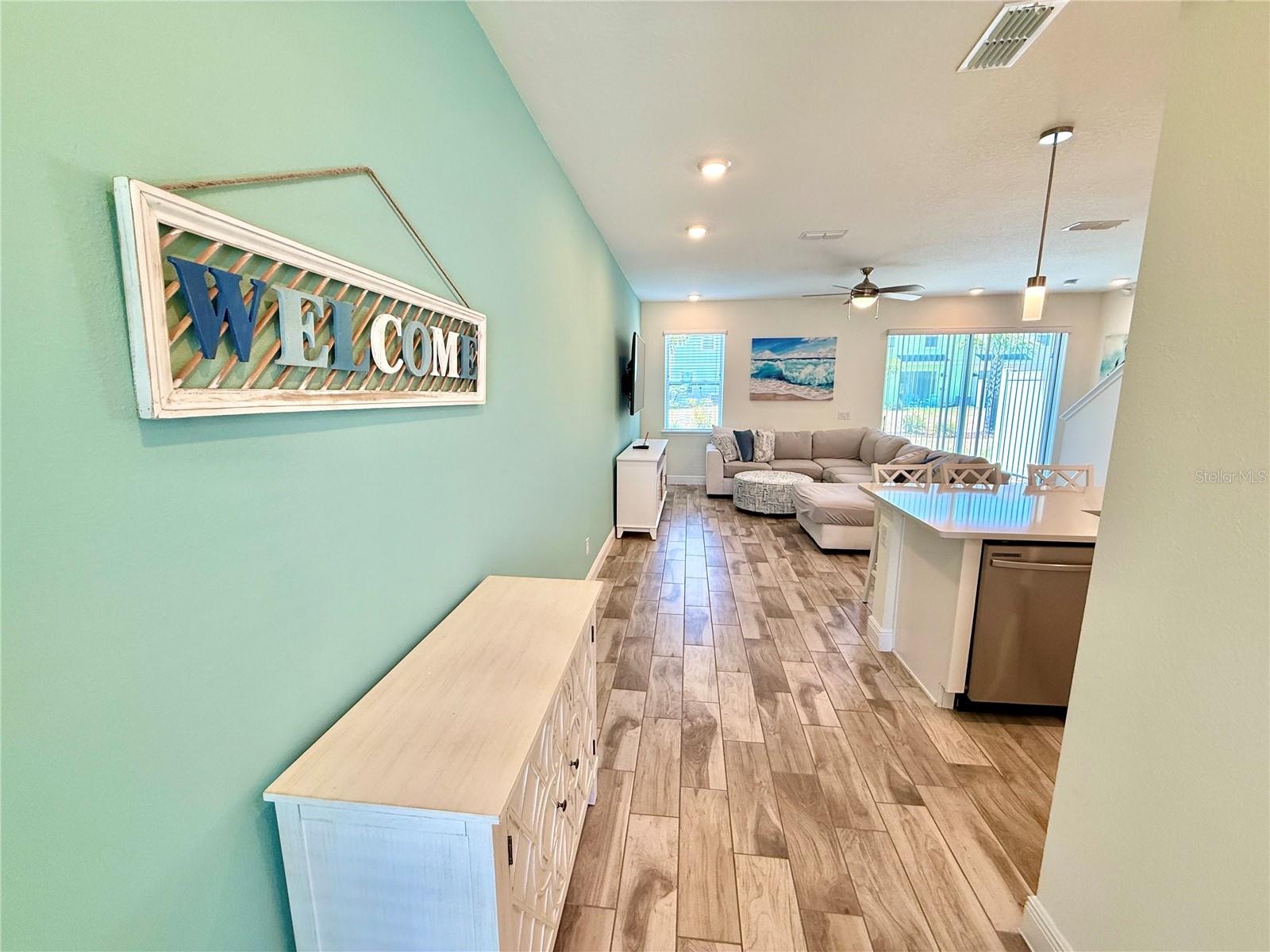 Image 10 of 76 For 2906 Castaway Lane