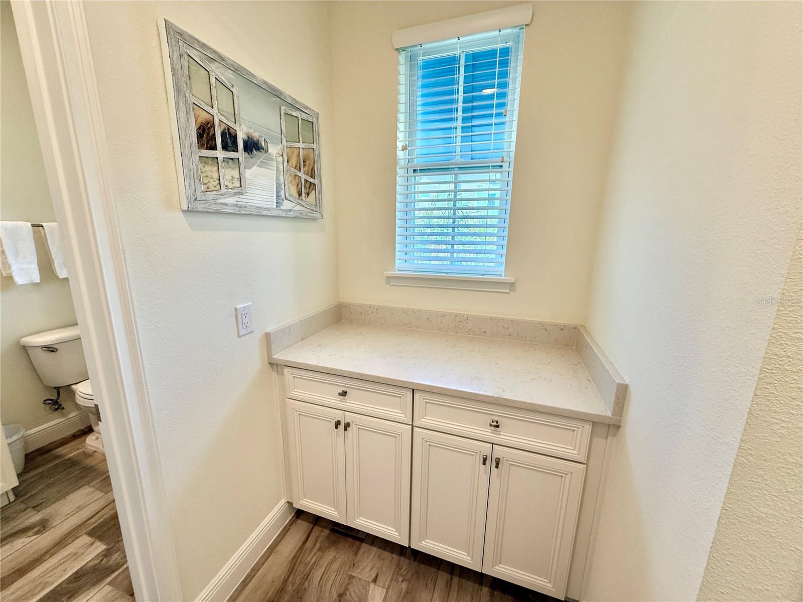 Image 12 of 76 For 2906 Castaway Lane