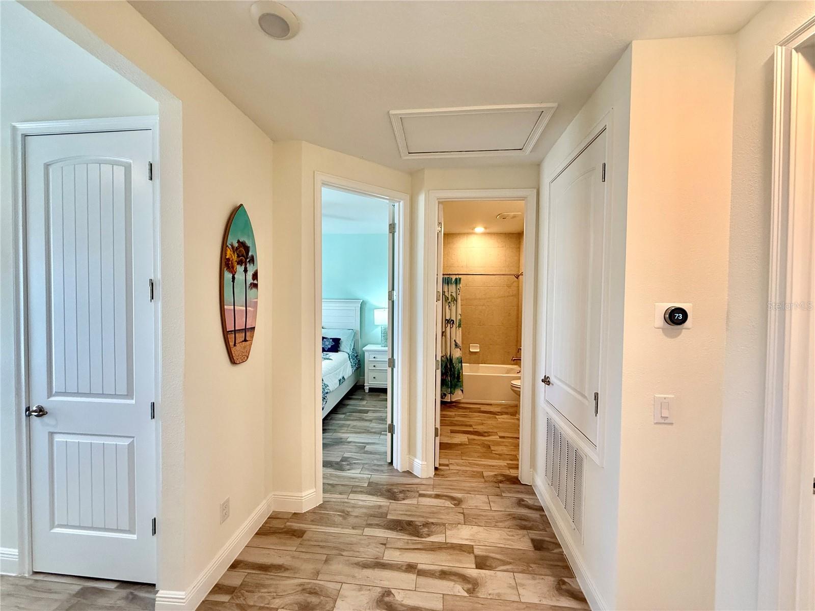 Image 14 of 76 For 2906 Castaway Lane