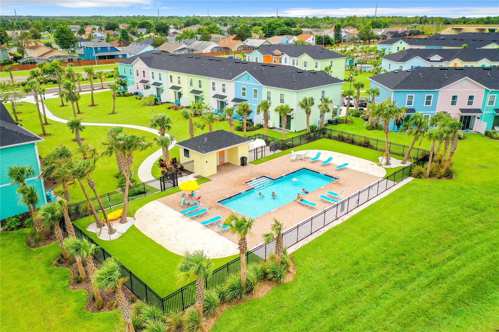 Image 67 of 76 For 2906 Castaway Lane