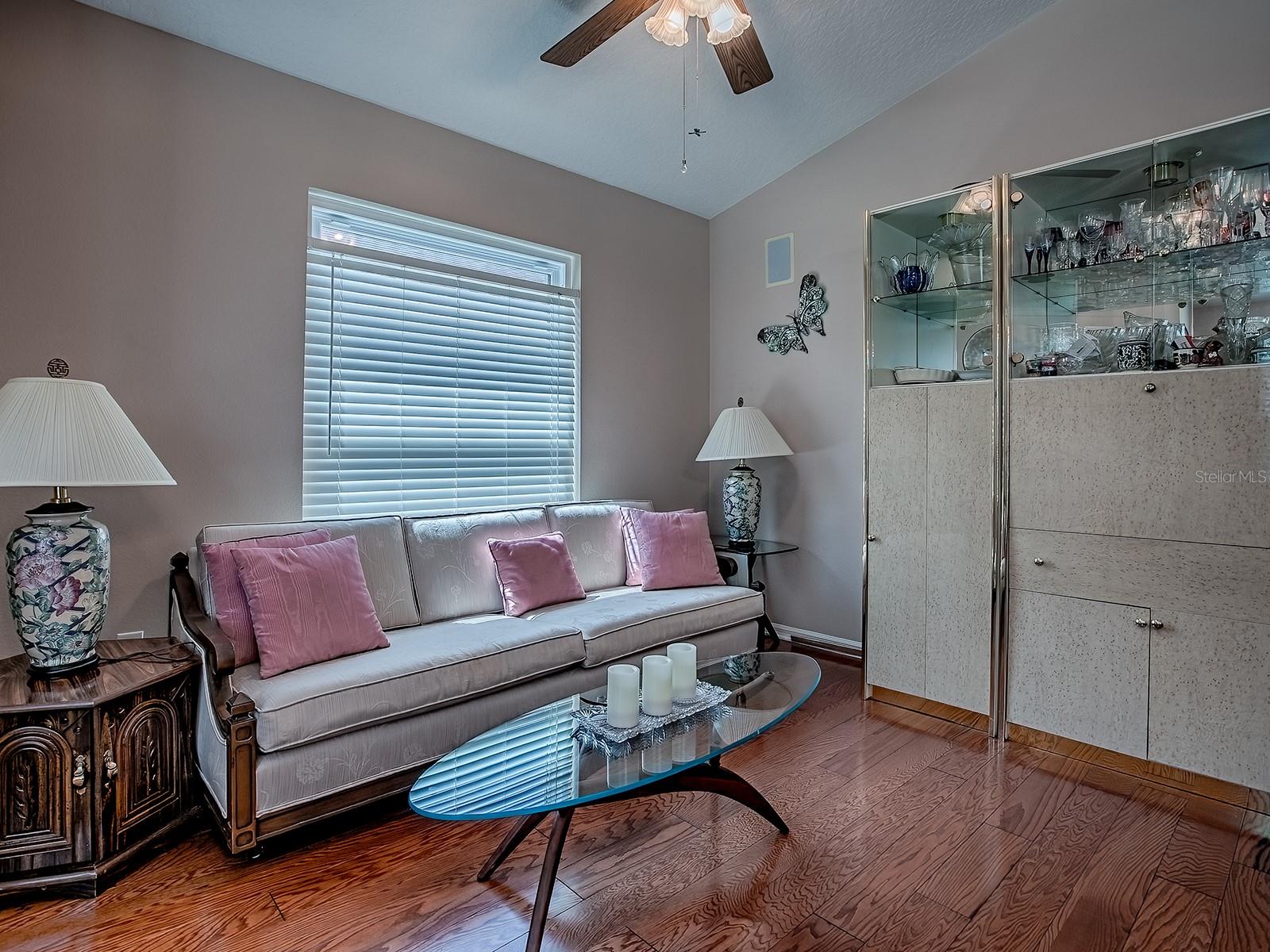 Image 13 of 54 For 2132 Tortoise Shell Drive