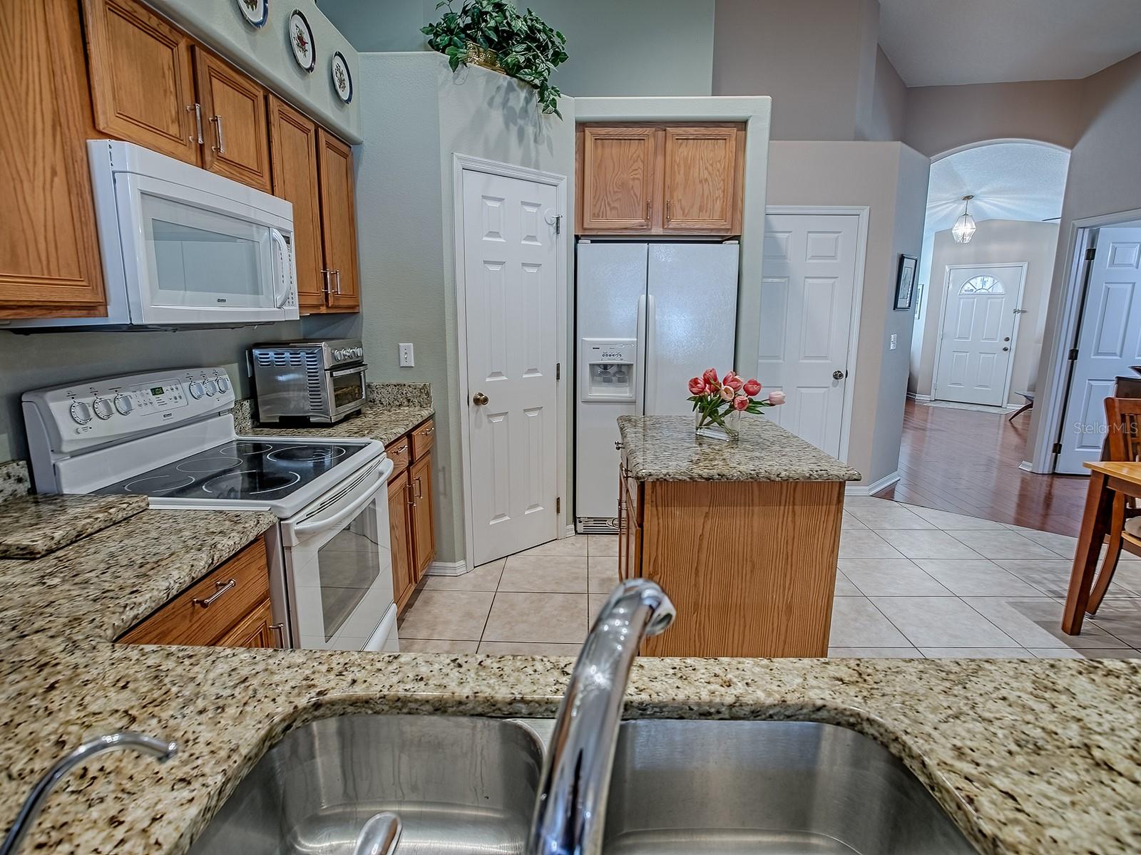 Image 16 of 54 For 2132 Tortoise Shell Drive