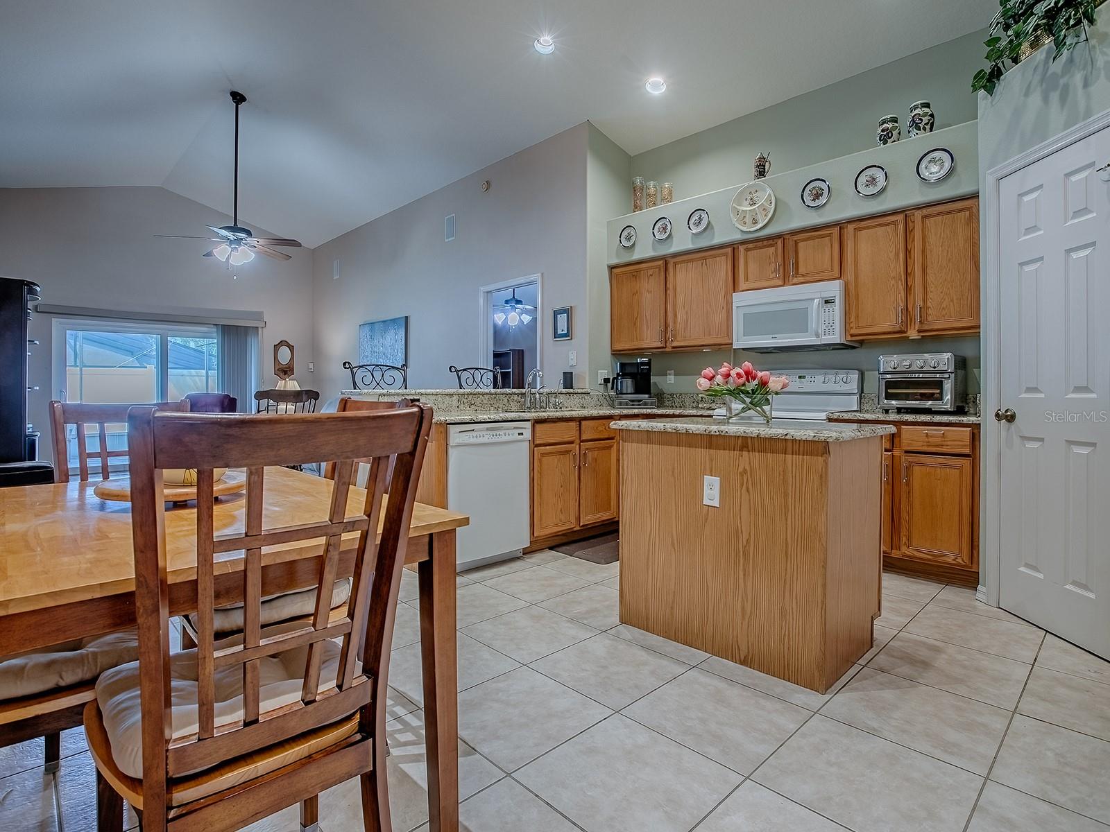 Image 19 of 54 For 2132 Tortoise Shell Drive