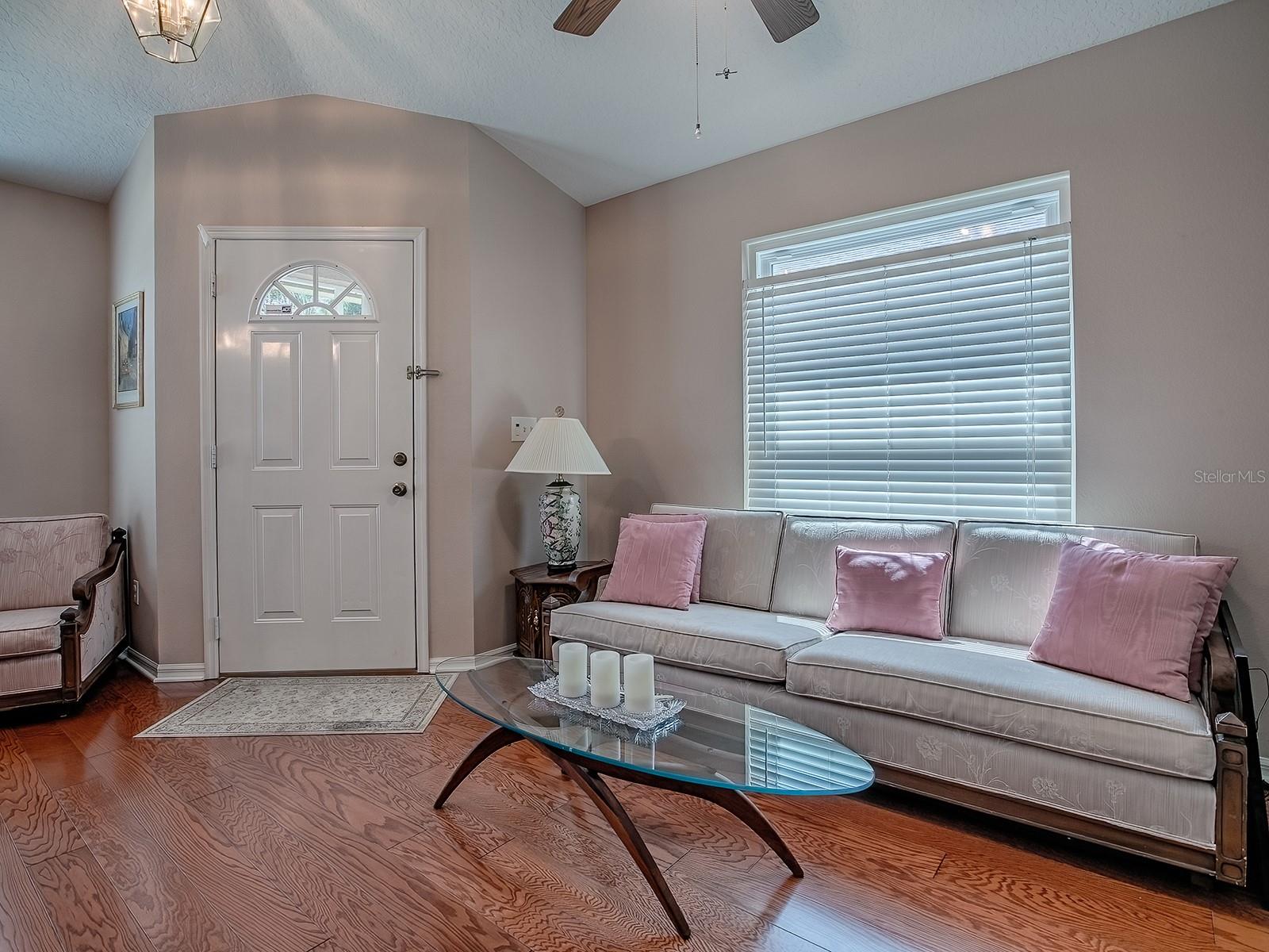 Image 9 of 54 For 2132 Tortoise Shell Drive