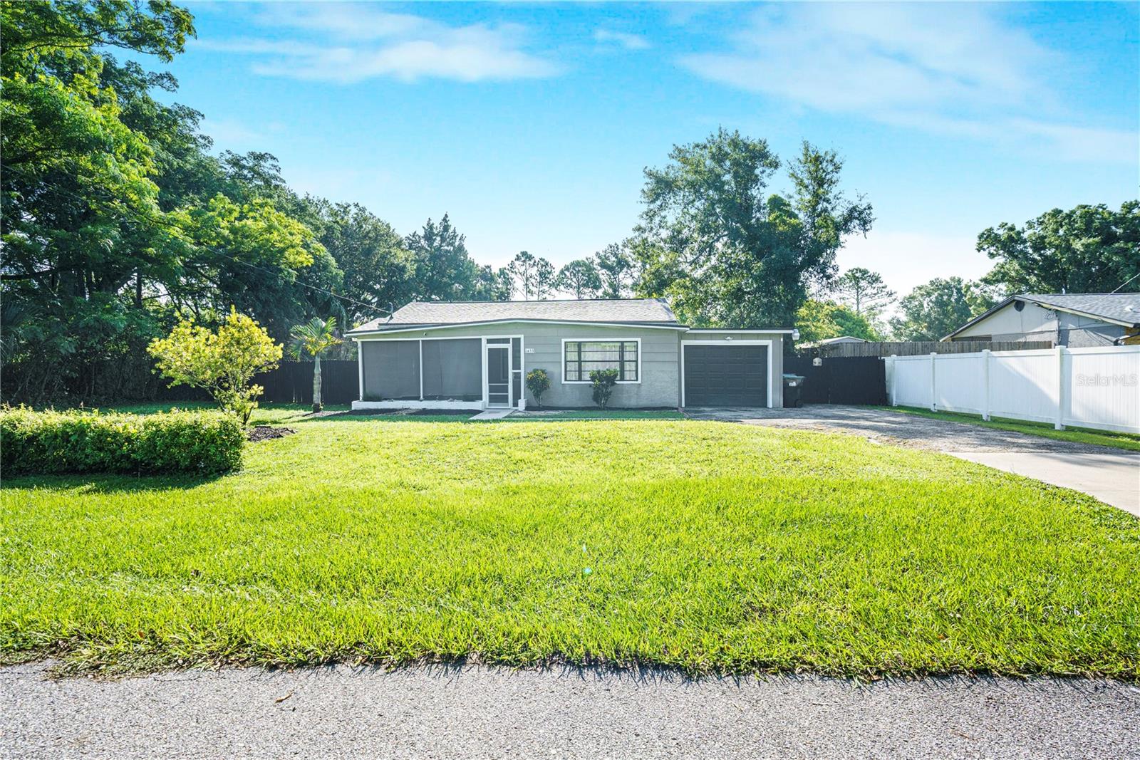 Image 6 of 42 For 1433 Kingston Avenue