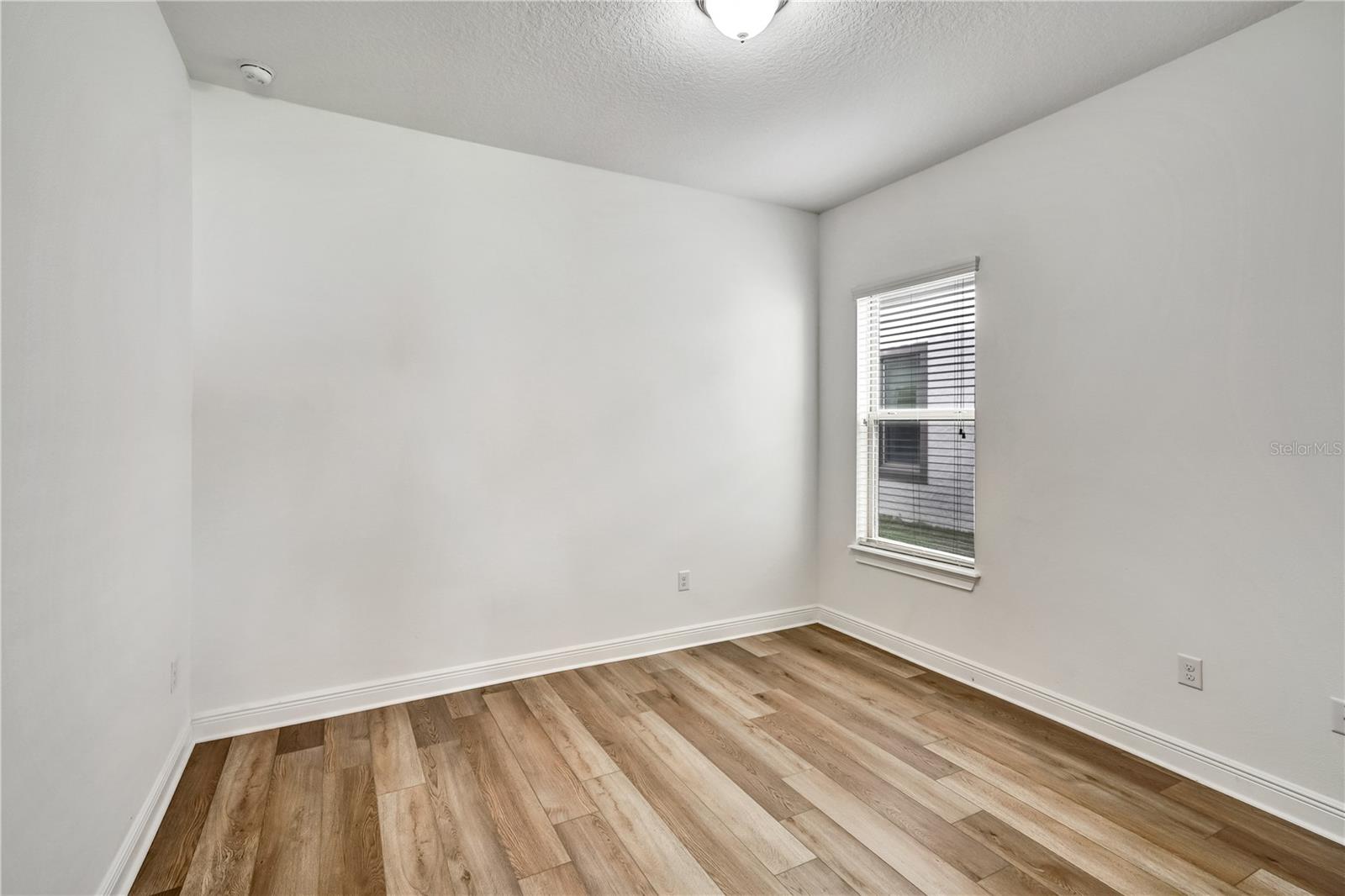 Image 19 of 47 For 8545 Morehouse Drive