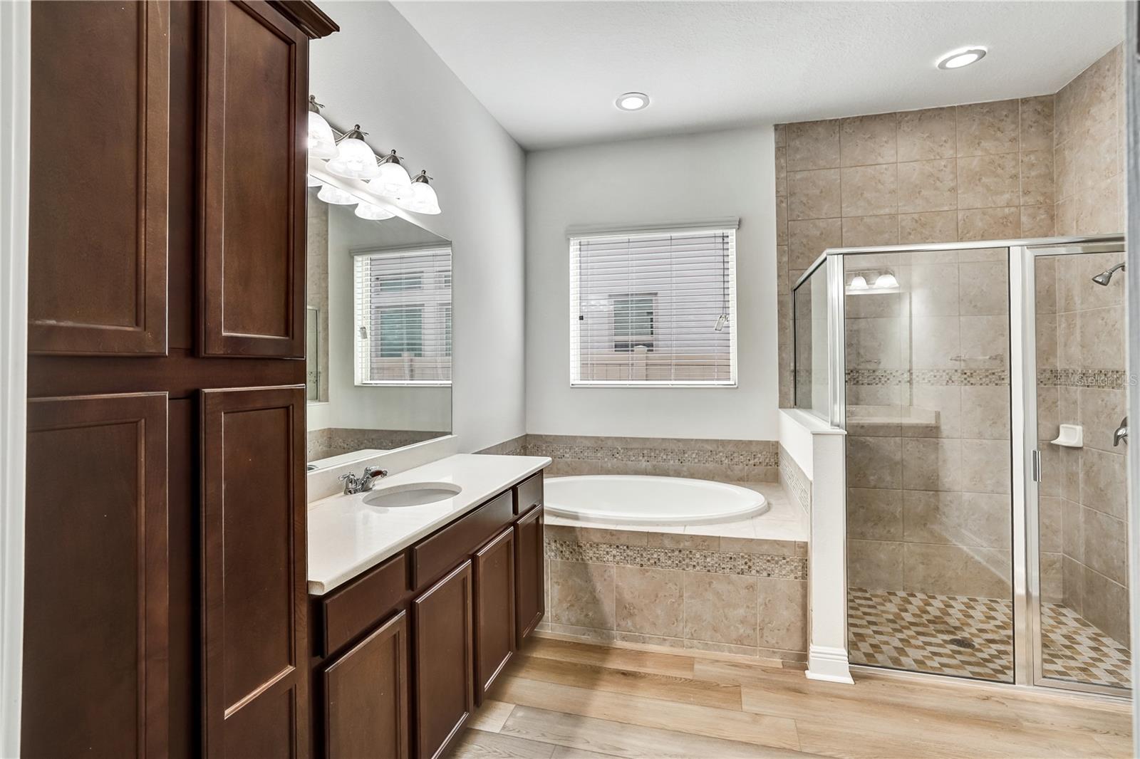 Image 23 of 47 For 8545 Morehouse Drive