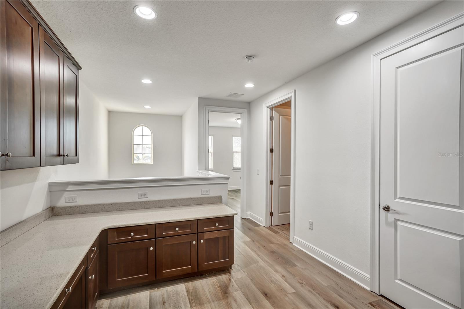 Image 27 of 47 For 8545 Morehouse Drive