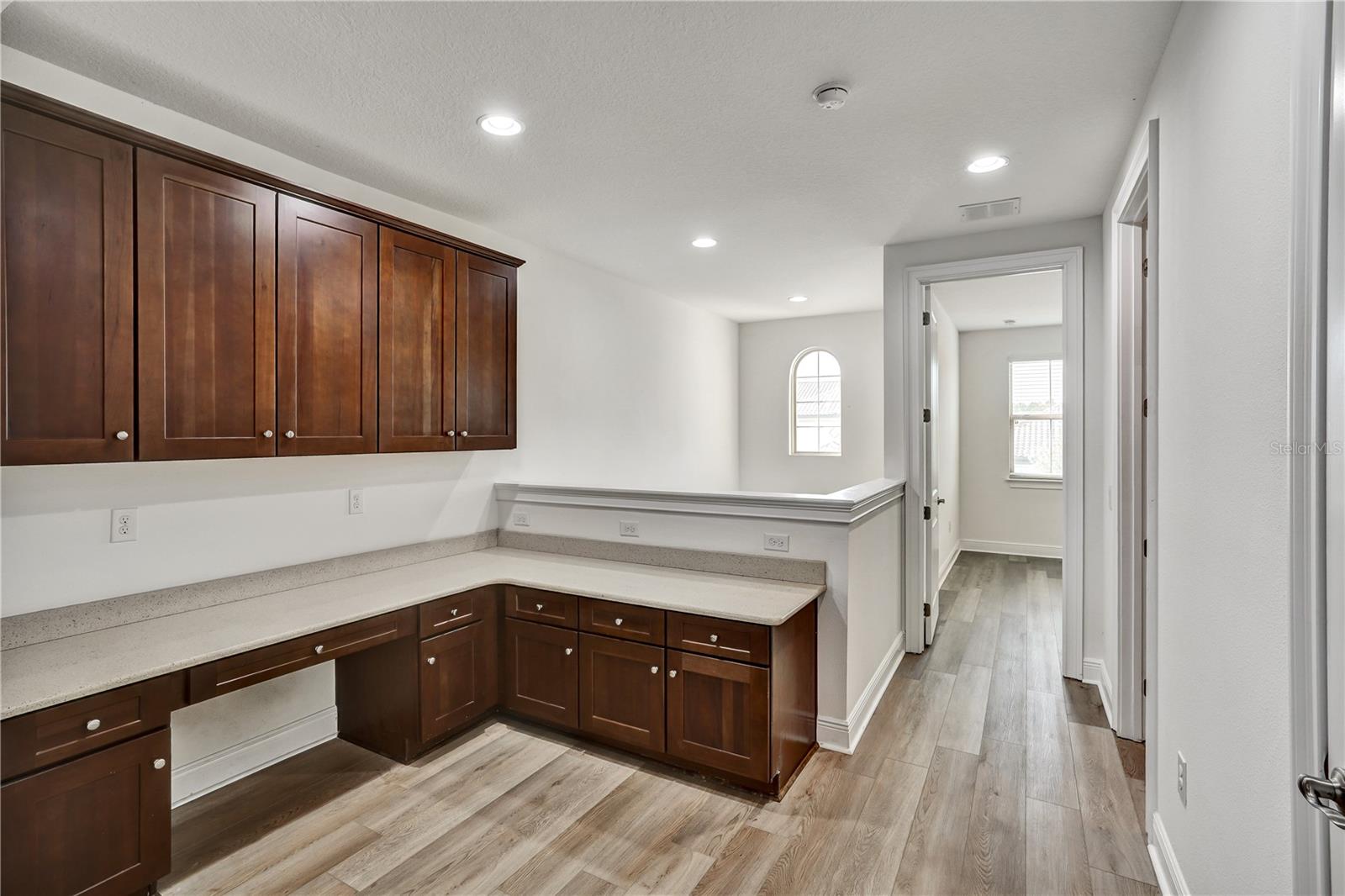 Image 28 of 47 For 8545 Morehouse Drive