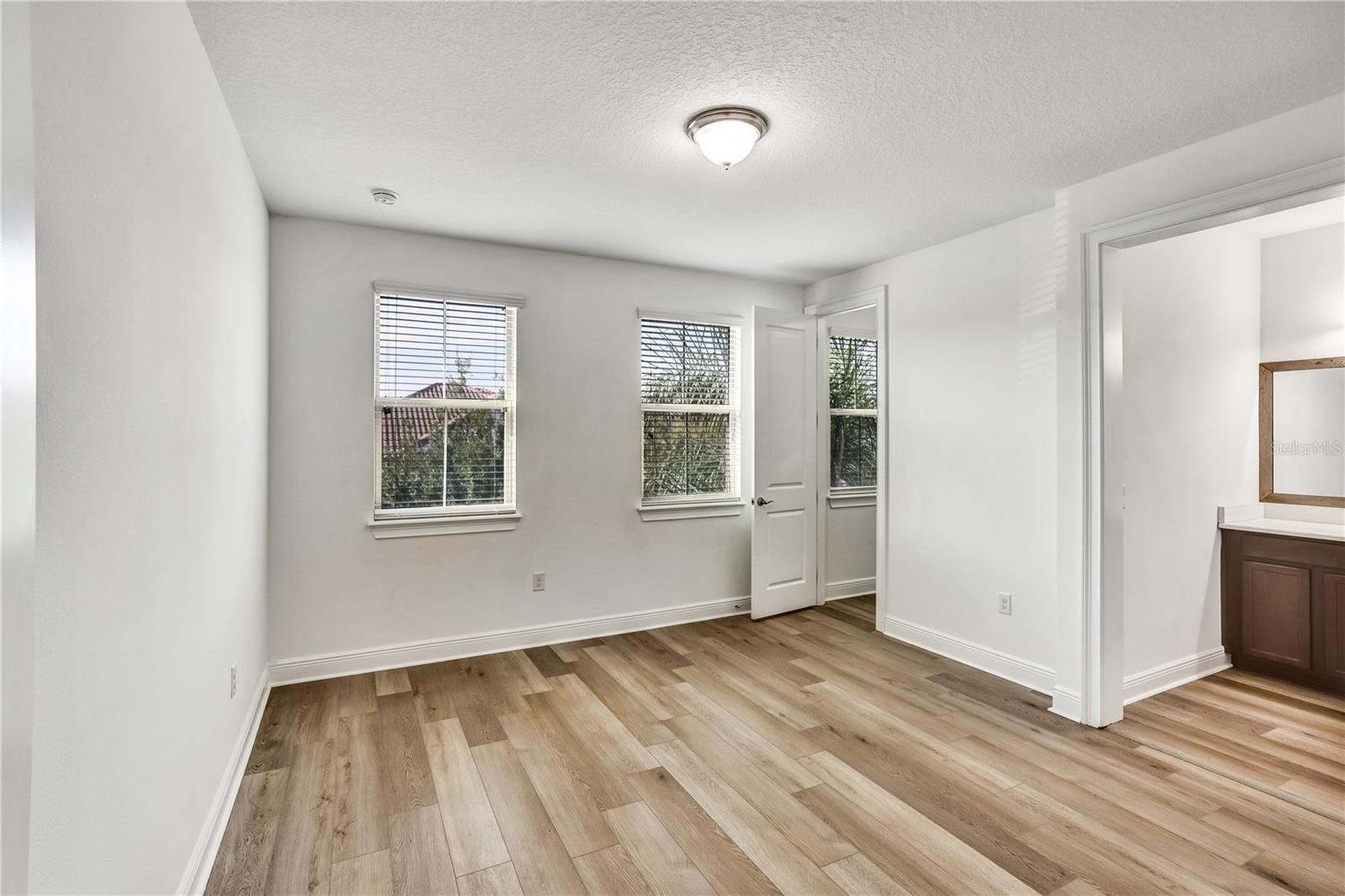 Image 30 of 47 For 8545 Morehouse Drive