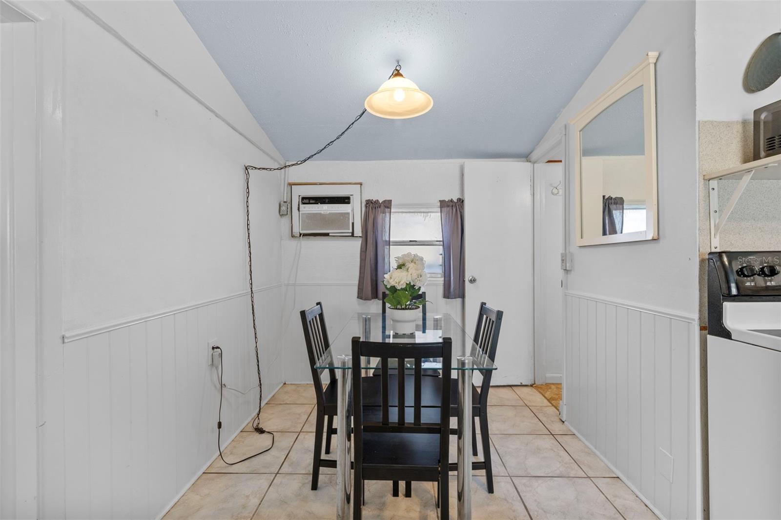 Image 37 of 92 For 784 Mccall Road