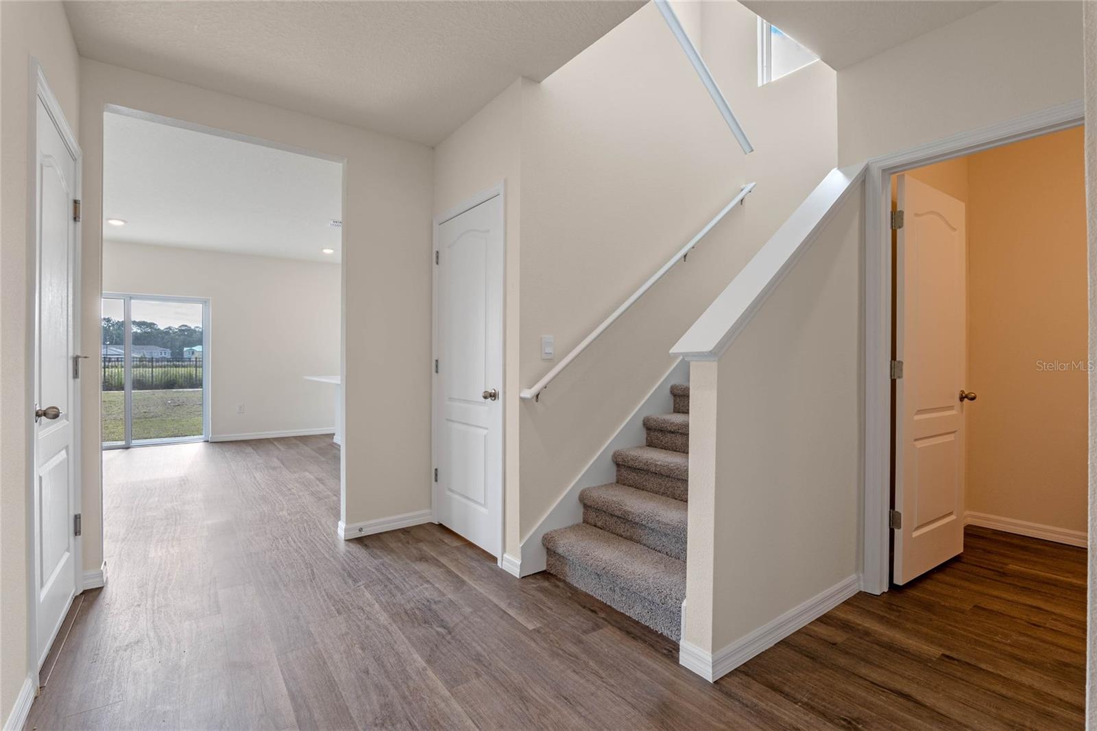 Image 2 of 40 For 5473 Hayloft Drive