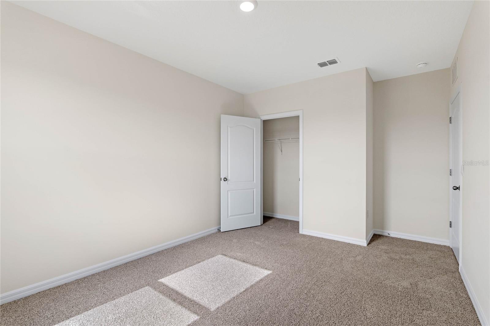 Image 23 of 40 For 5473 Hayloft Drive