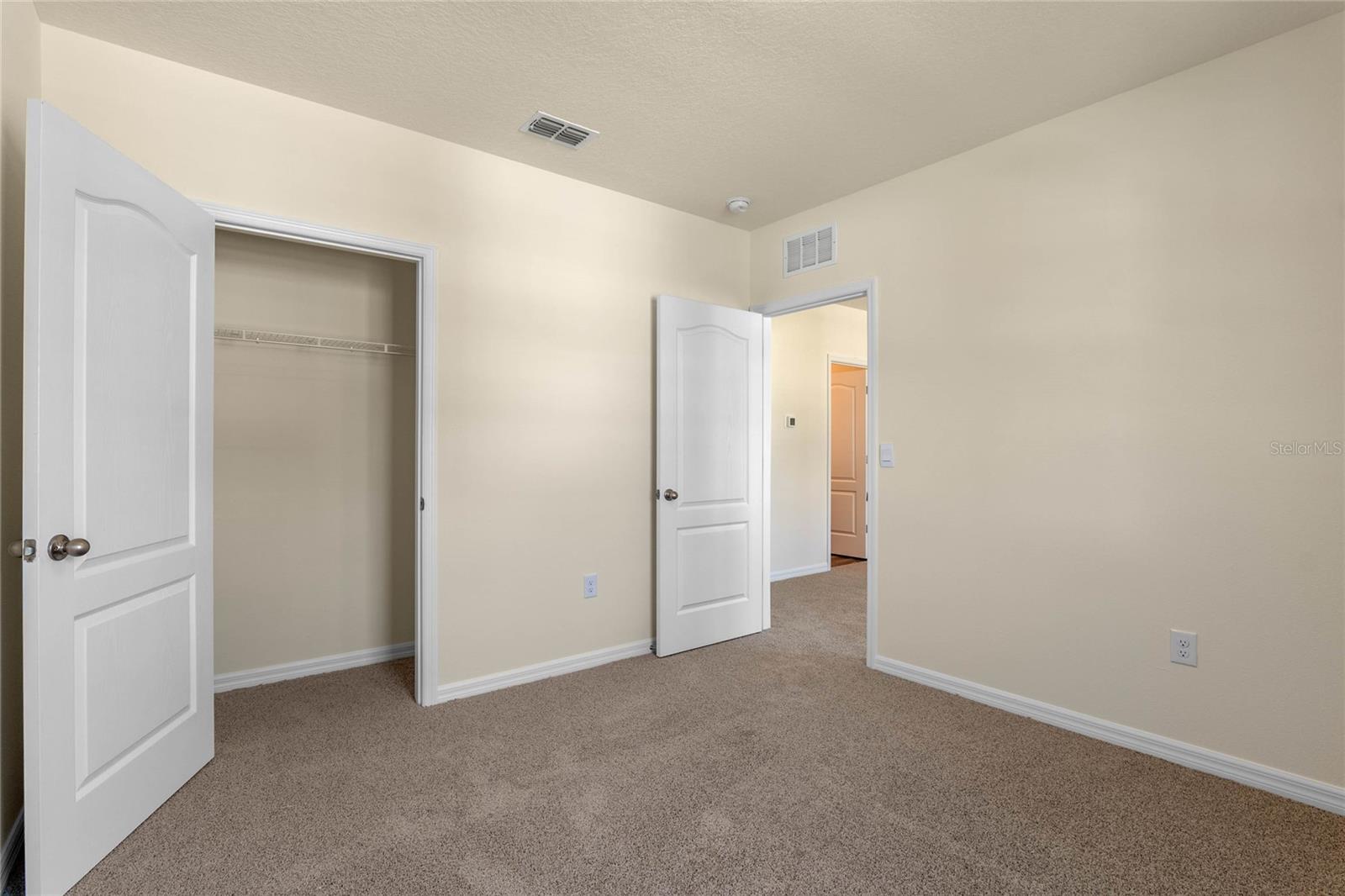 Image 30 of 40 For 5473 Hayloft Drive