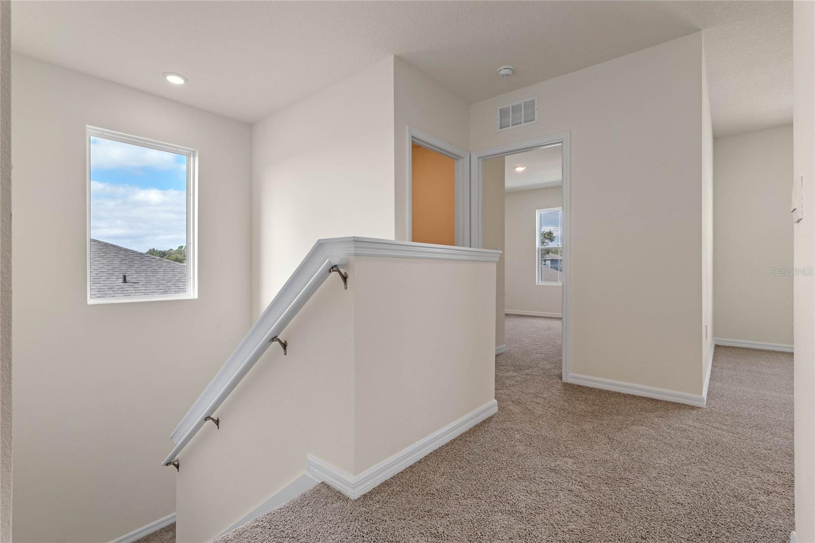 Image 32 of 40 For 5473 Hayloft Drive