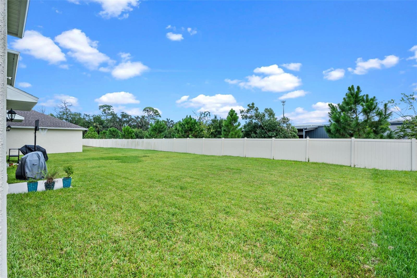 Image 30 of 36 For 2029 Twin Flower Ln