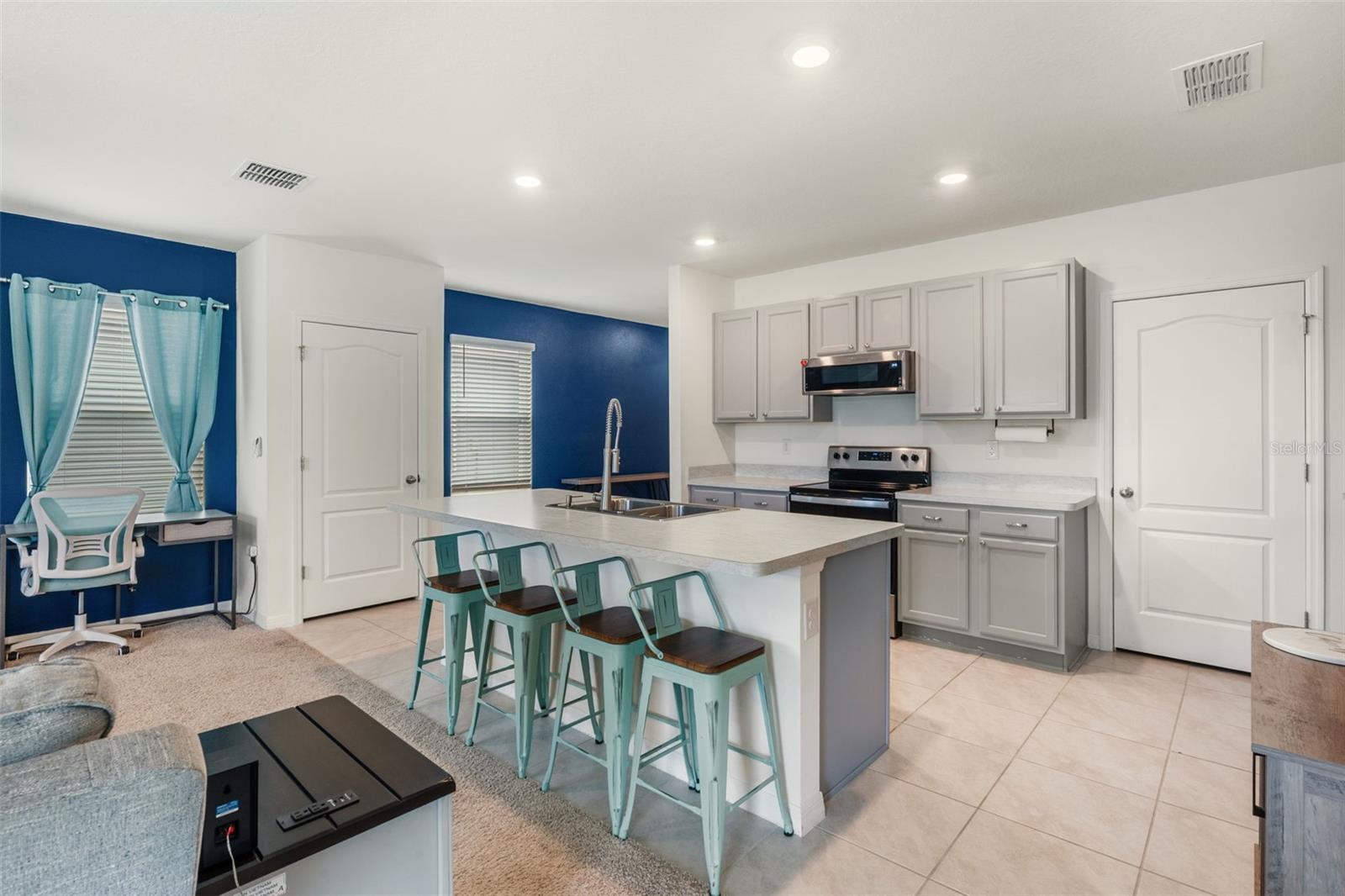 Image 8 of 36 For 2029 Twin Flower Ln