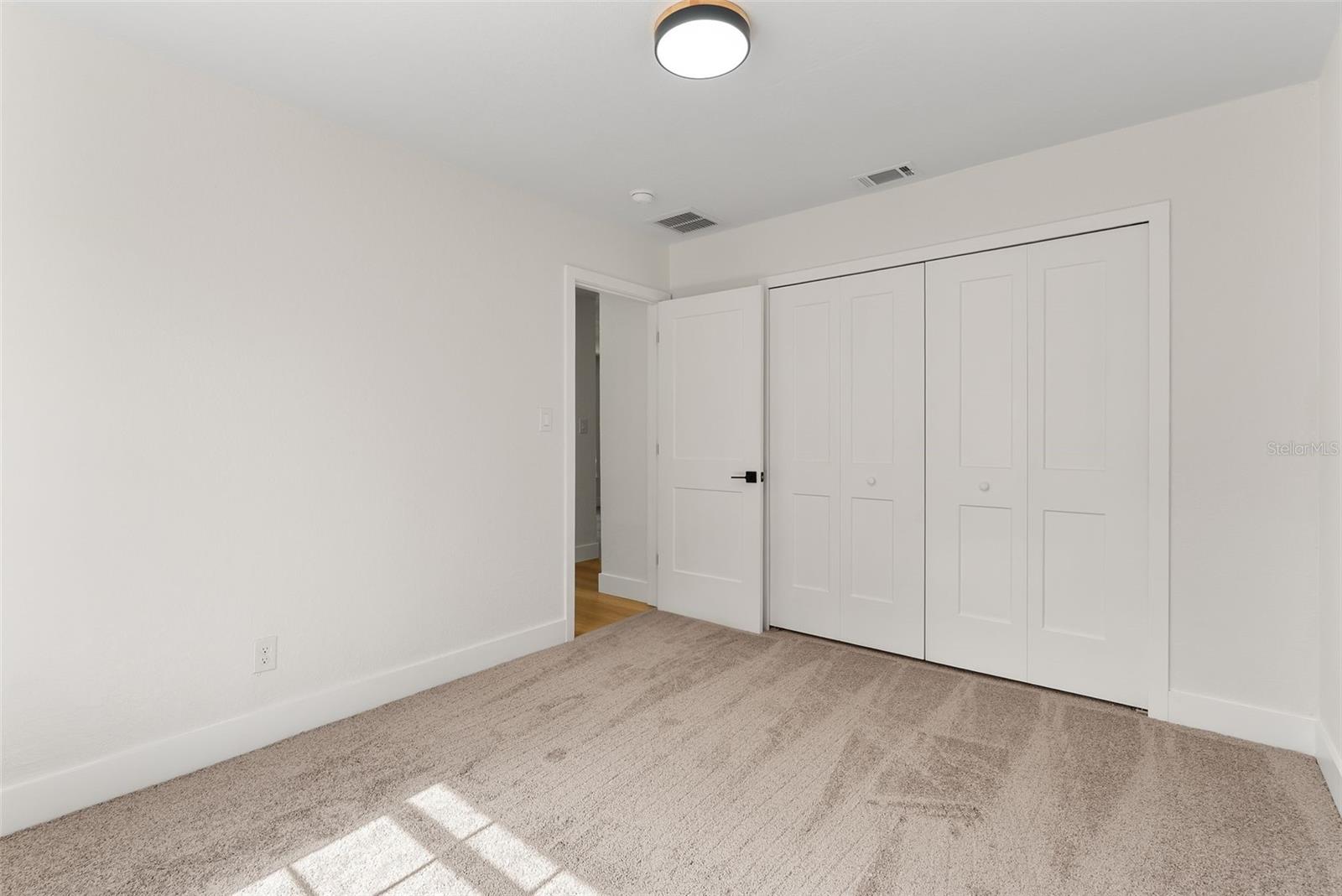 Image 21 of 29 For 10225 Brownwood Avenue
