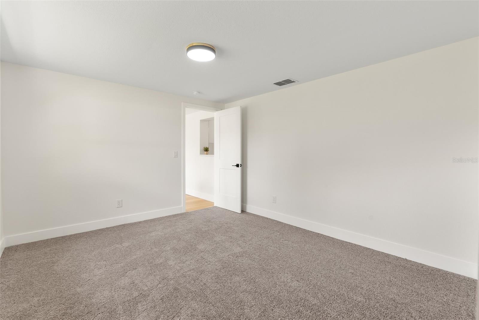 Image 24 of 29 For 10225 Brownwood Avenue
