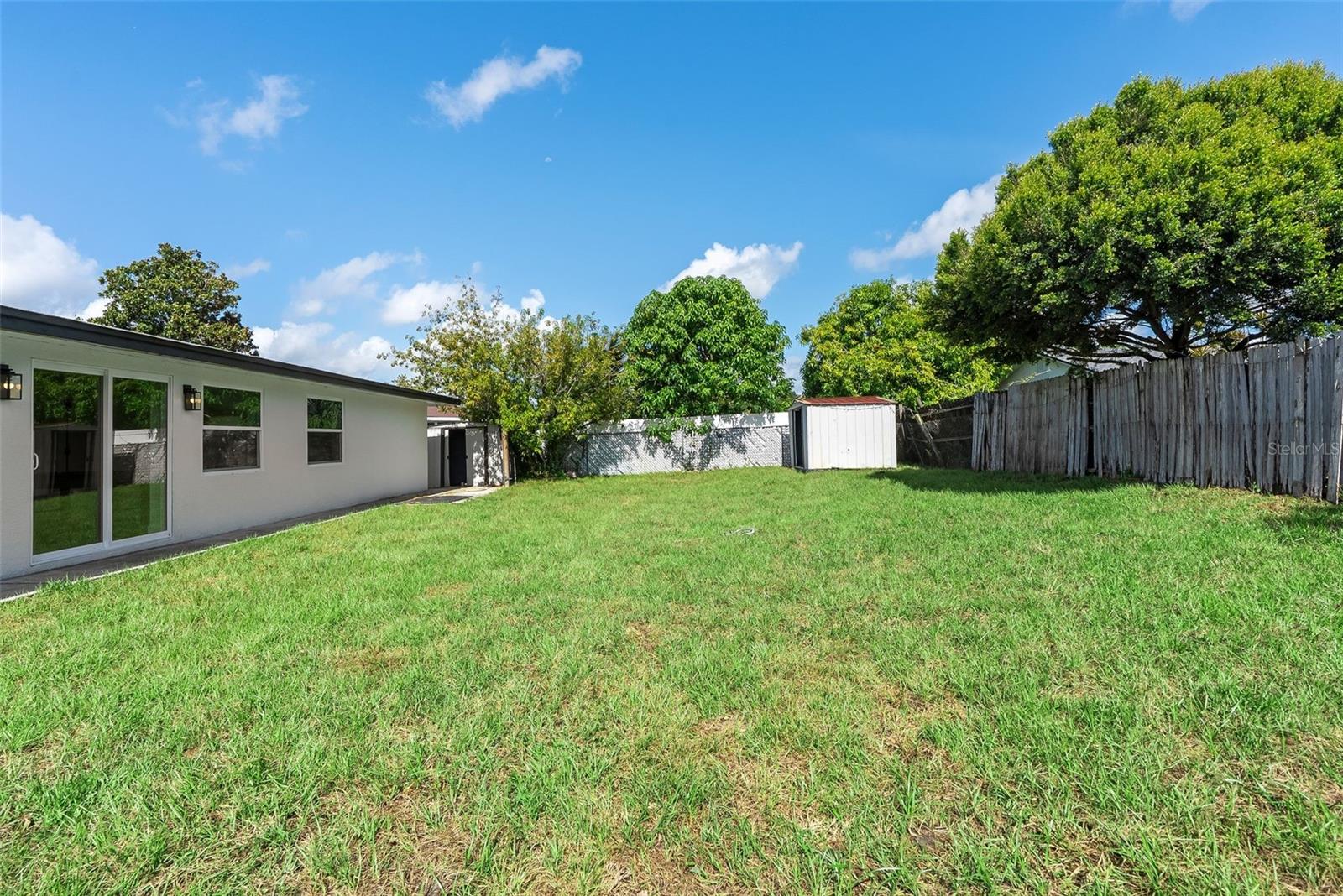 Image 27 of 29 For 10225 Brownwood Avenue