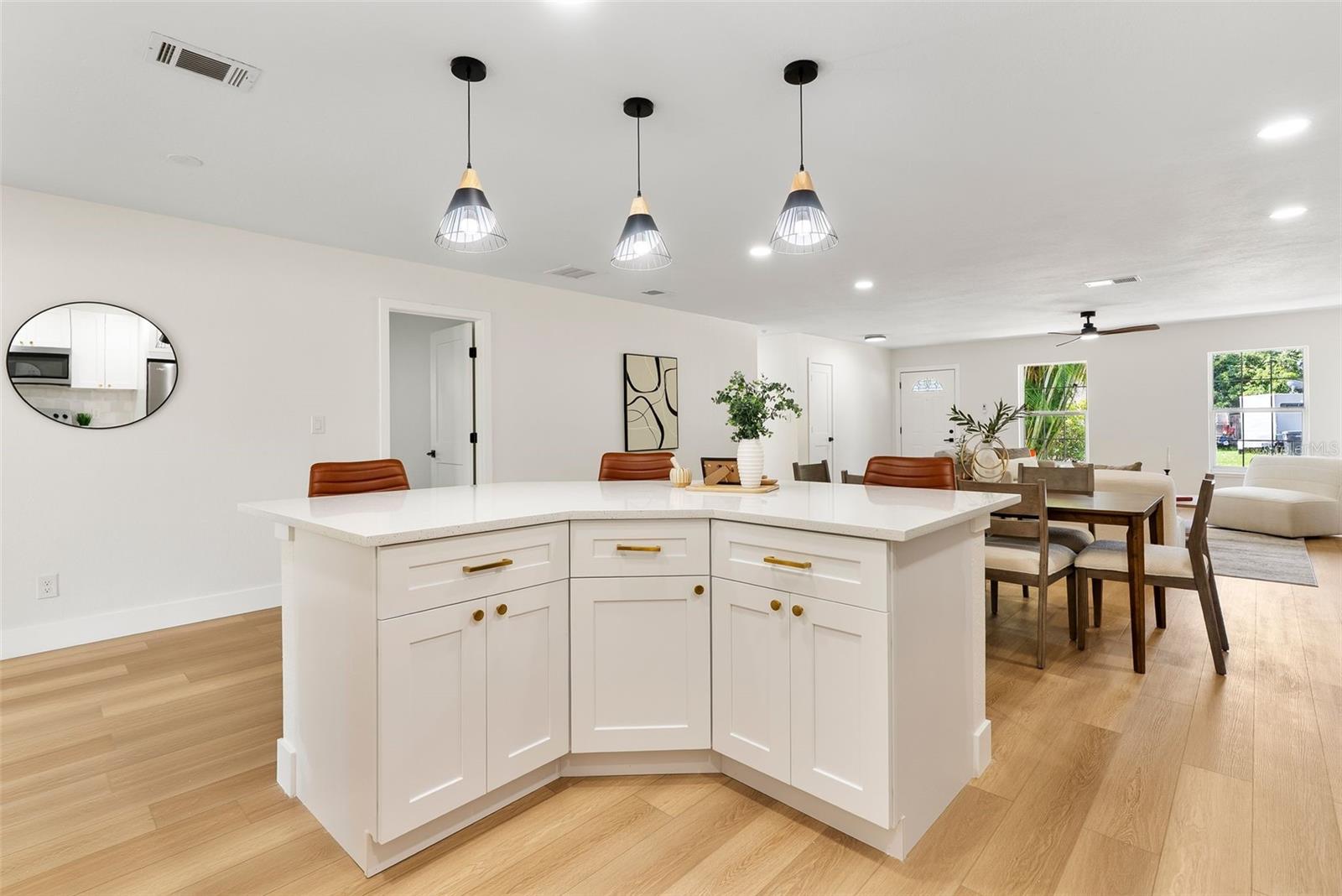 Image 8 of 29 For 10225 Brownwood Avenue
