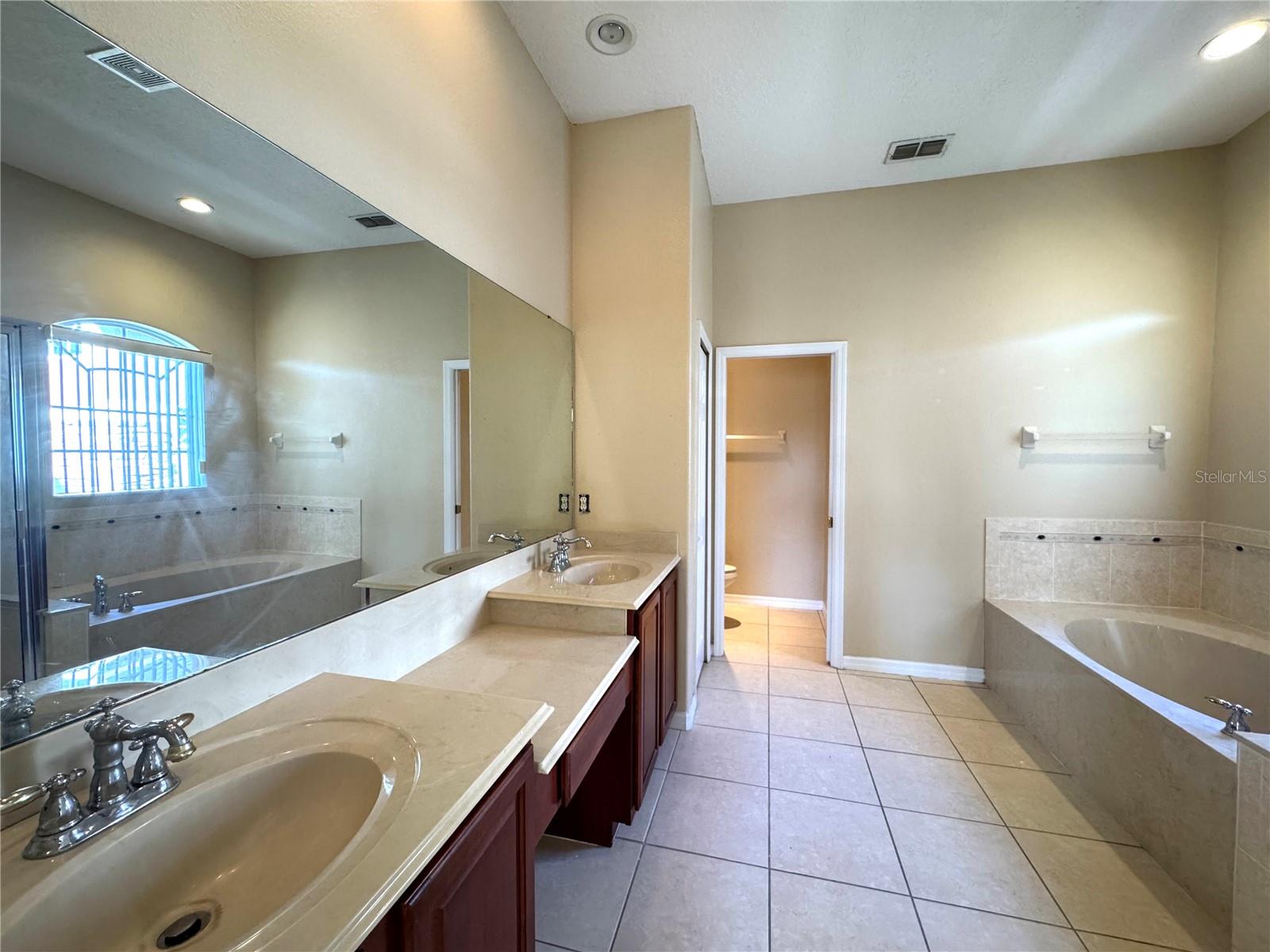 Image 31 of 39 For 1545 Cedar Lake Drive