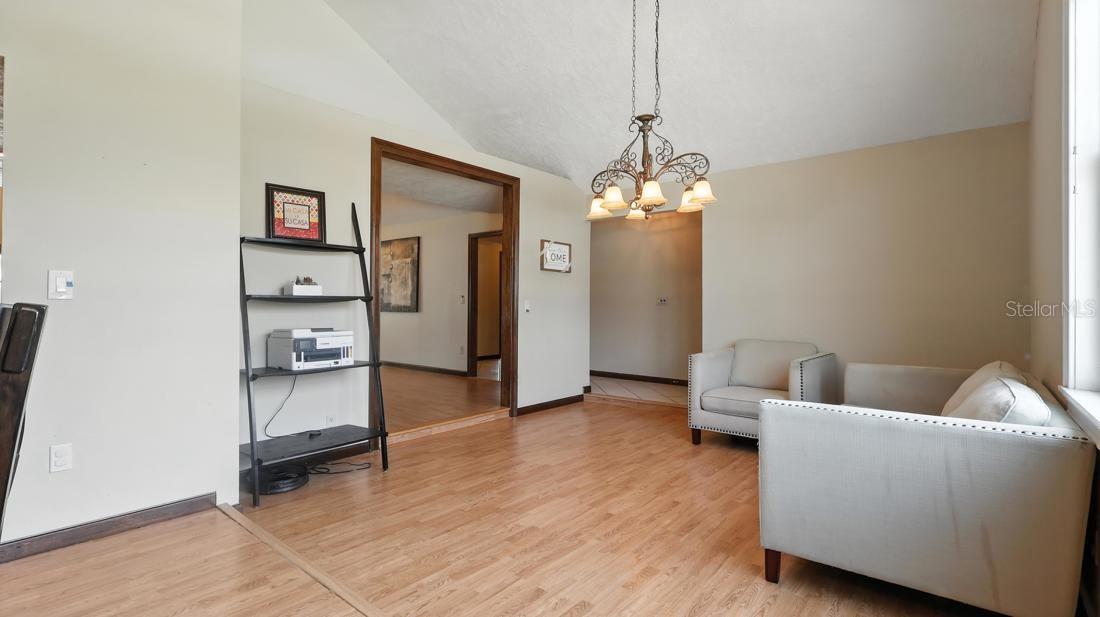 Image 8 of 27 For 5019 Shelley Court