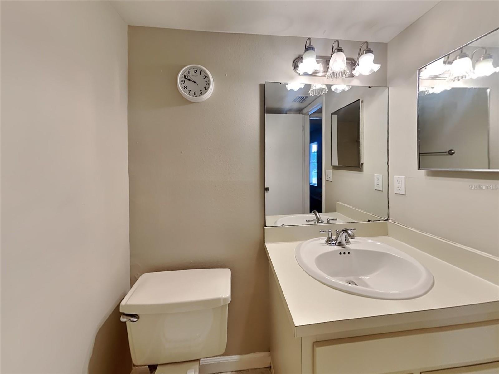 Image 11 of 12 For 1054 Lotus Cove Court 645