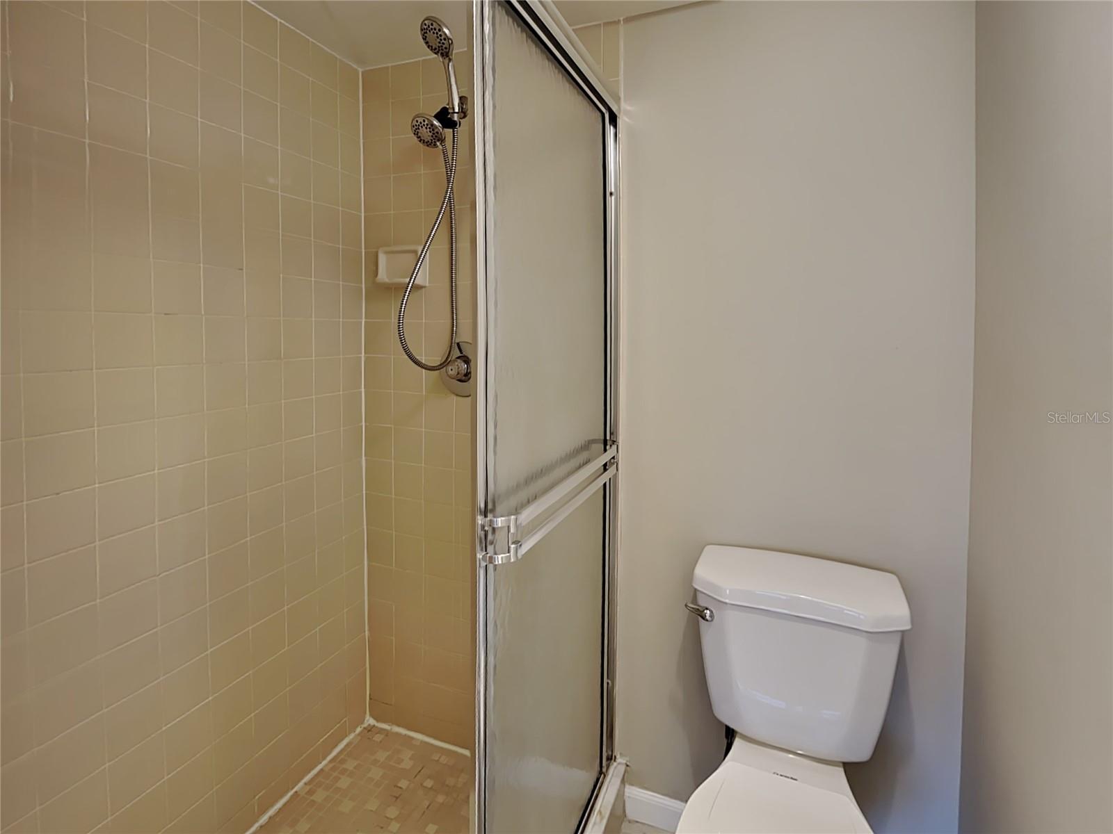 Image 8 of 12 For 1054 Lotus Cove Court 645