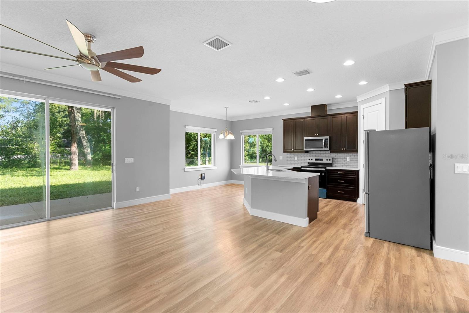 Image 11 of 42 For 2210 Westwood Drive
