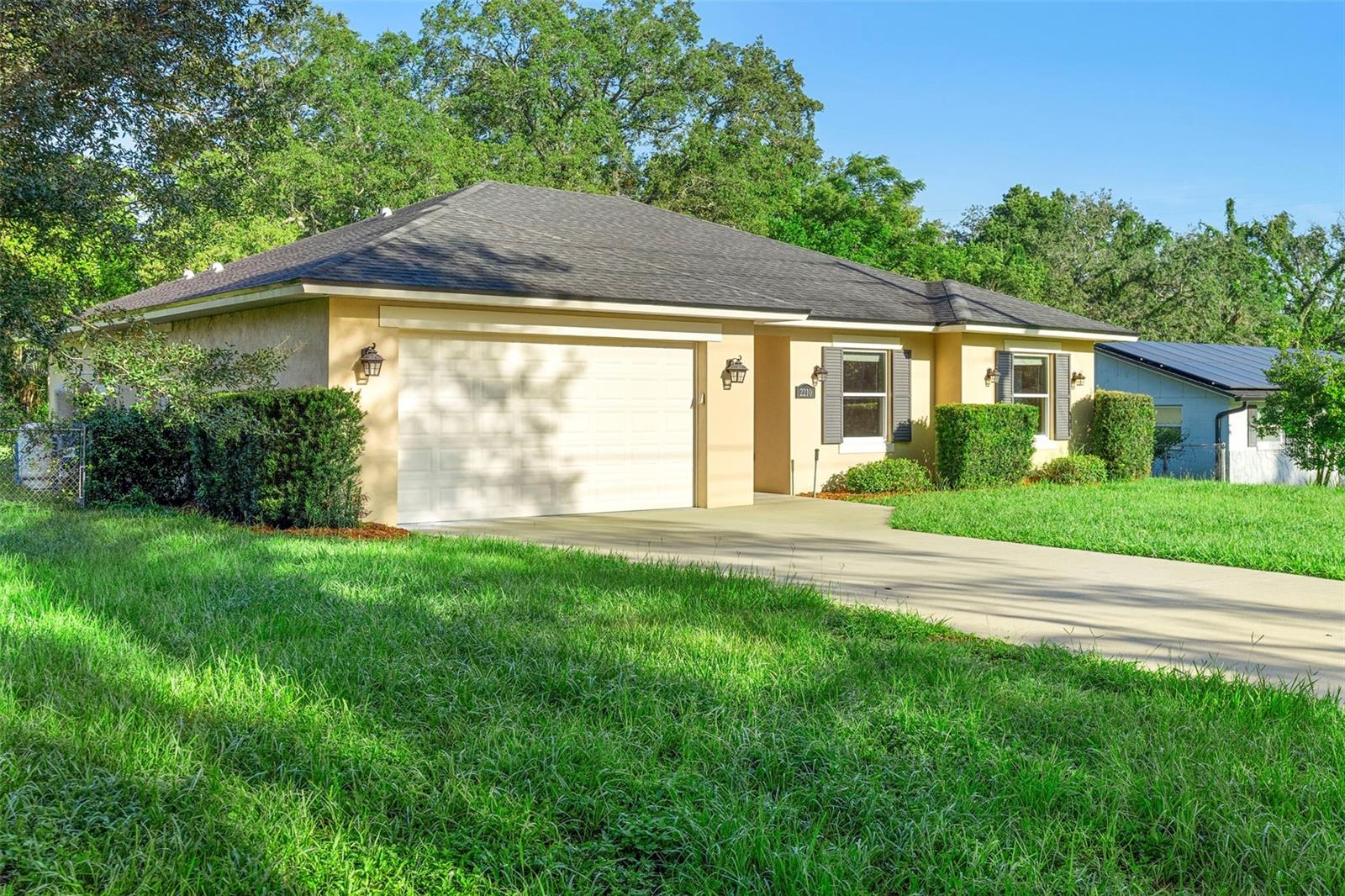 Image 2 of 42 For 2210 Westwood Drive