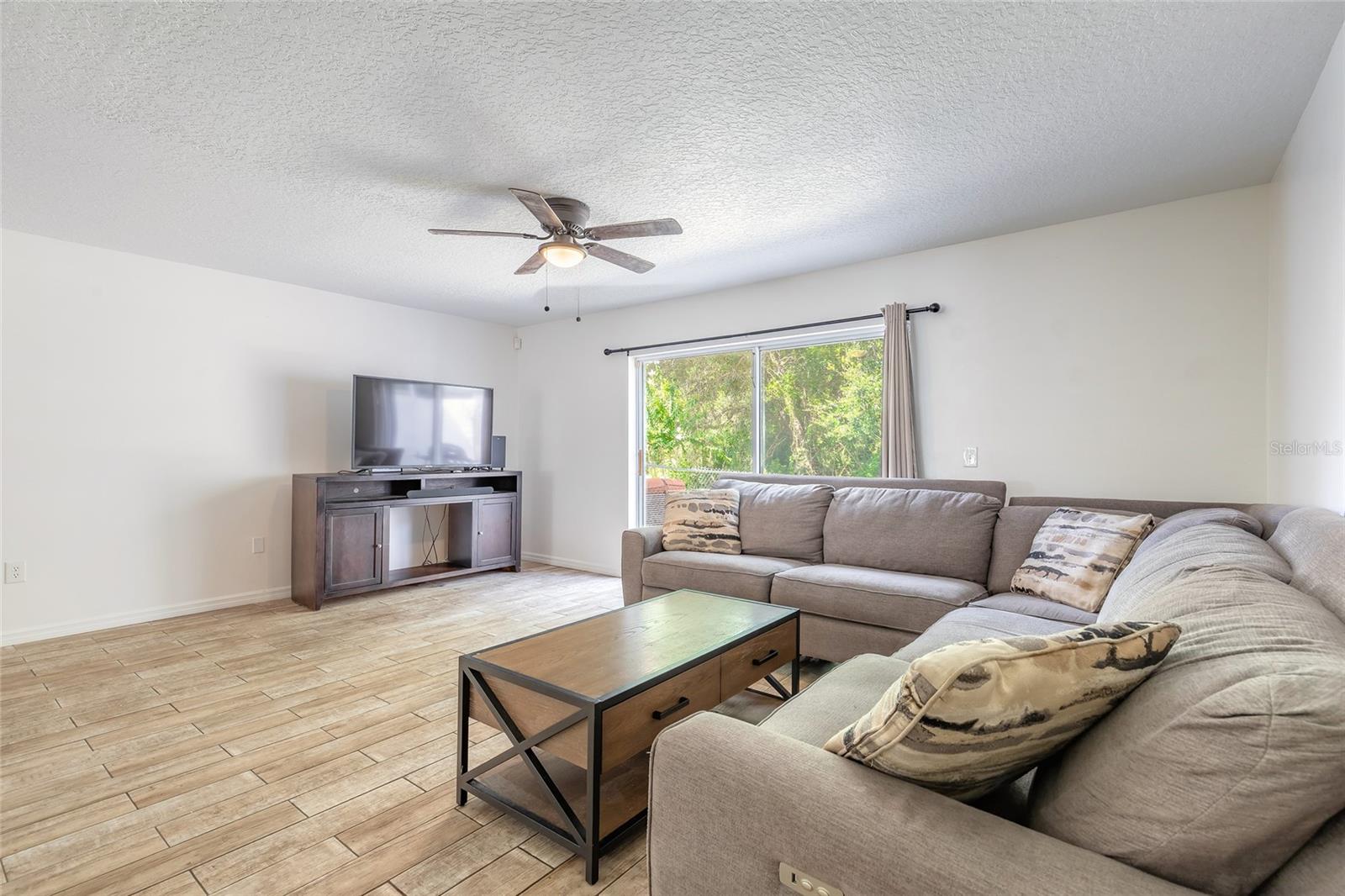 Image 13 of 36 For 3534 Forest Branch Drive C