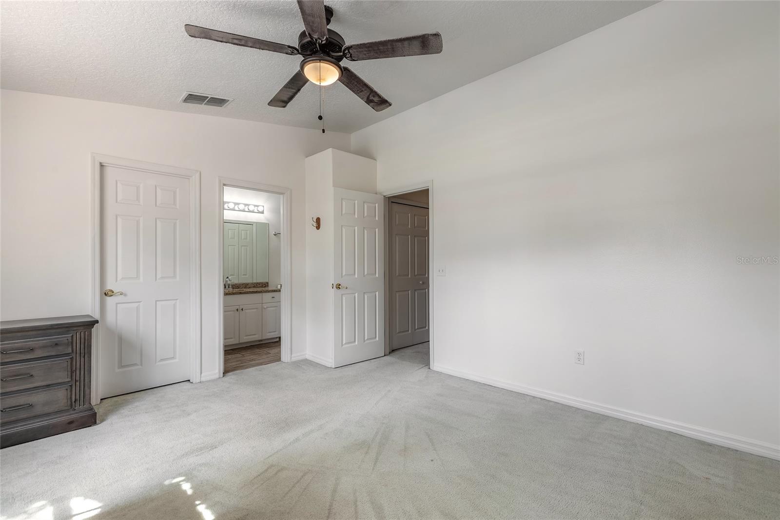 Image 19 of 36 For 3534 Forest Branch Drive C