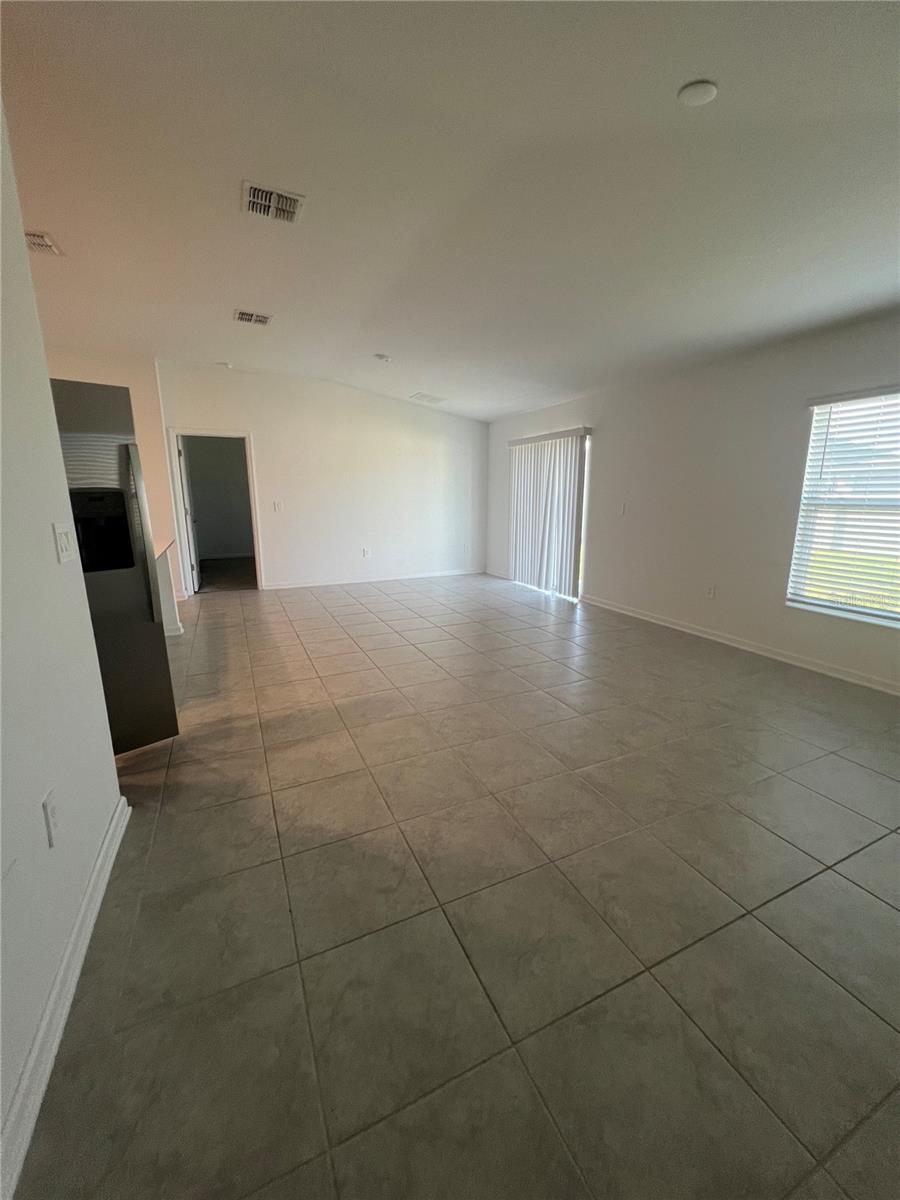 Image 6 of 16 For 1148 Pomelo Street