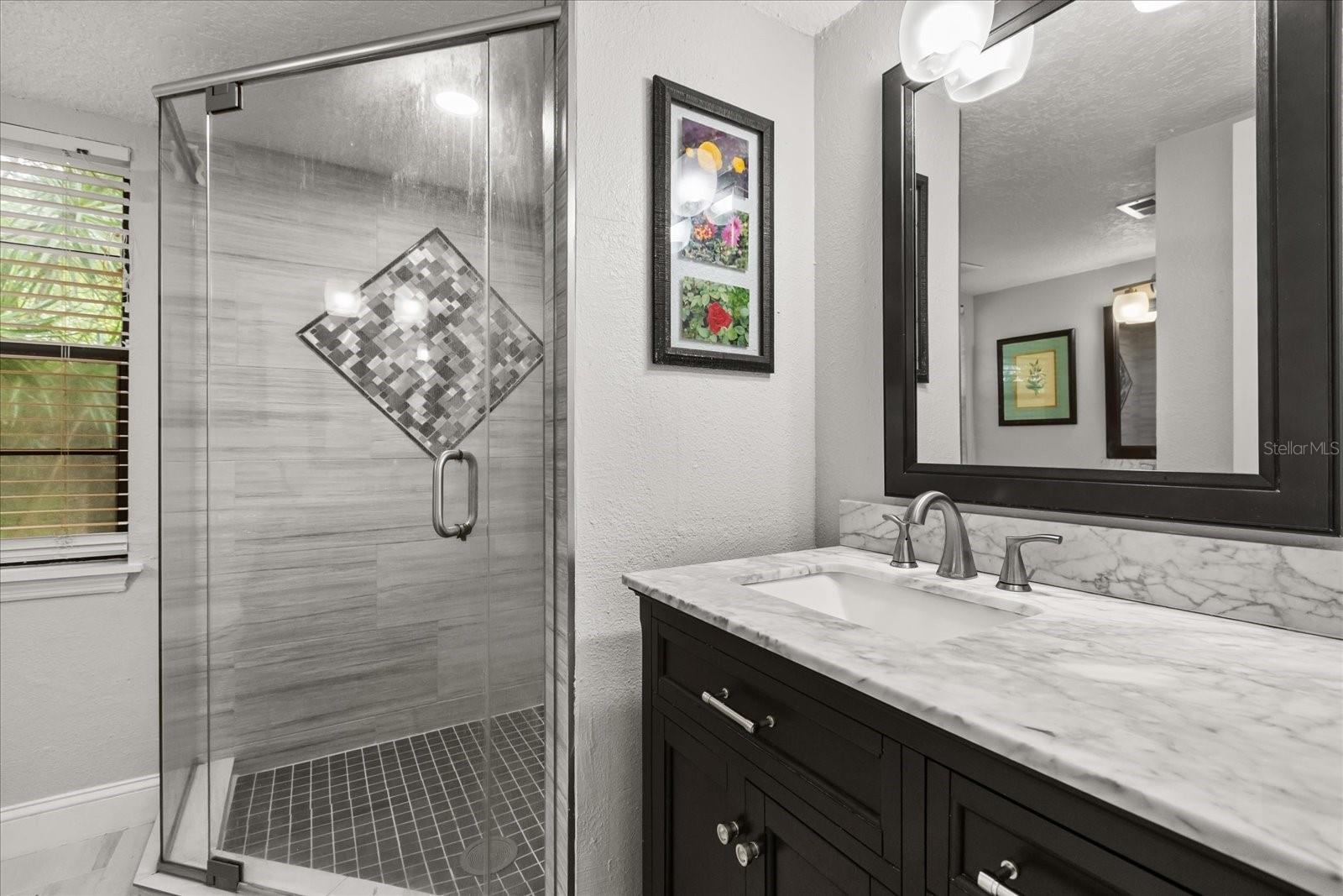 Image 13 of 26 For 150 Killarney Bay Court 5
