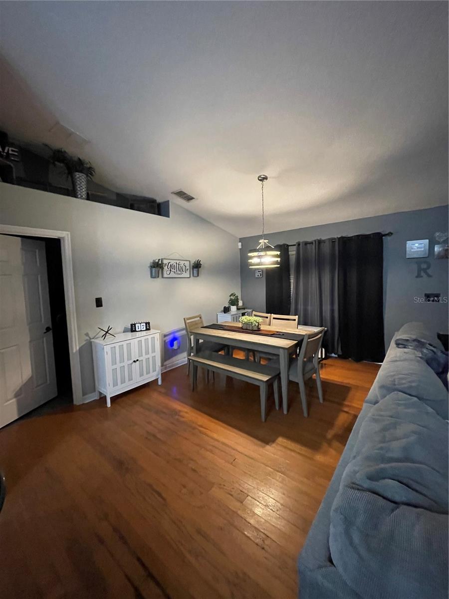 Image 4 of 15 For 11642 Lake Drive