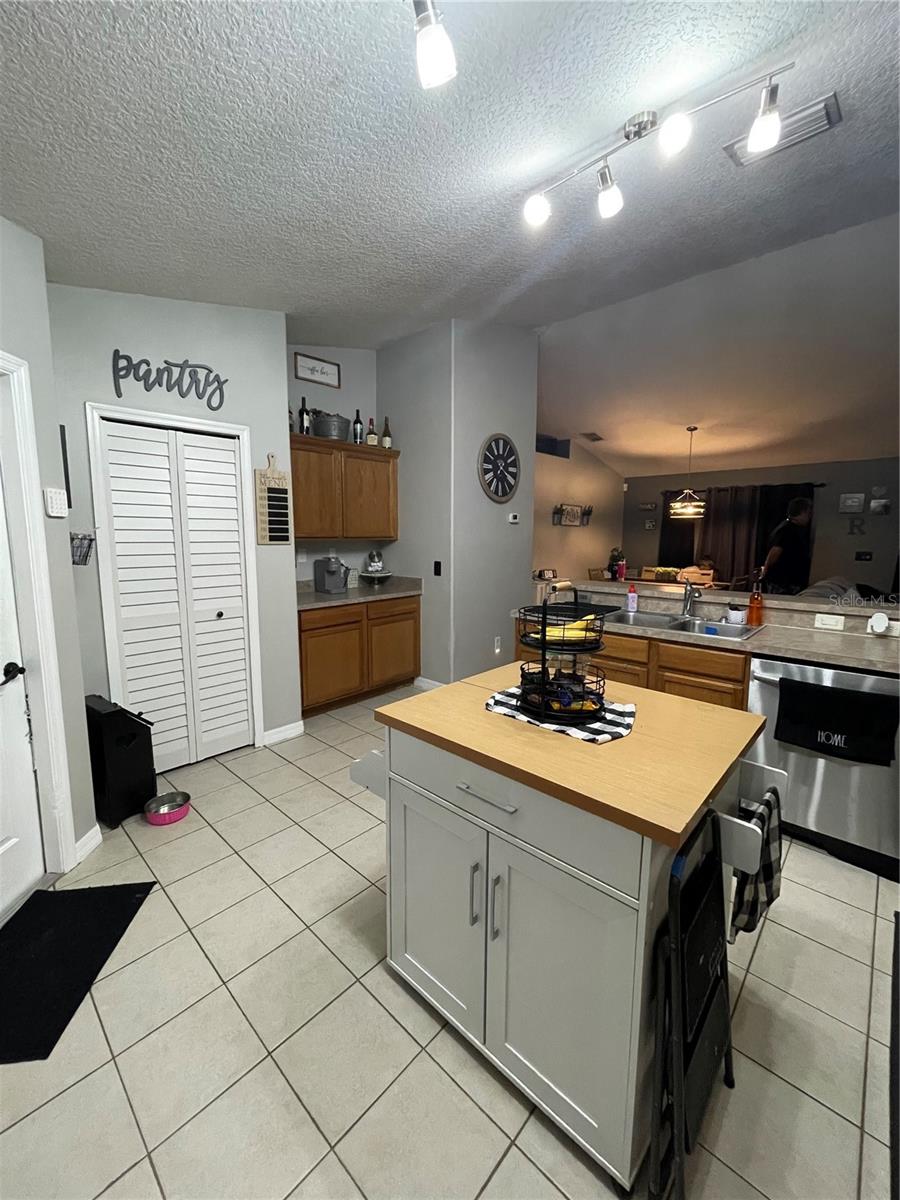 Image 9 of 15 For 11642 Lake Drive